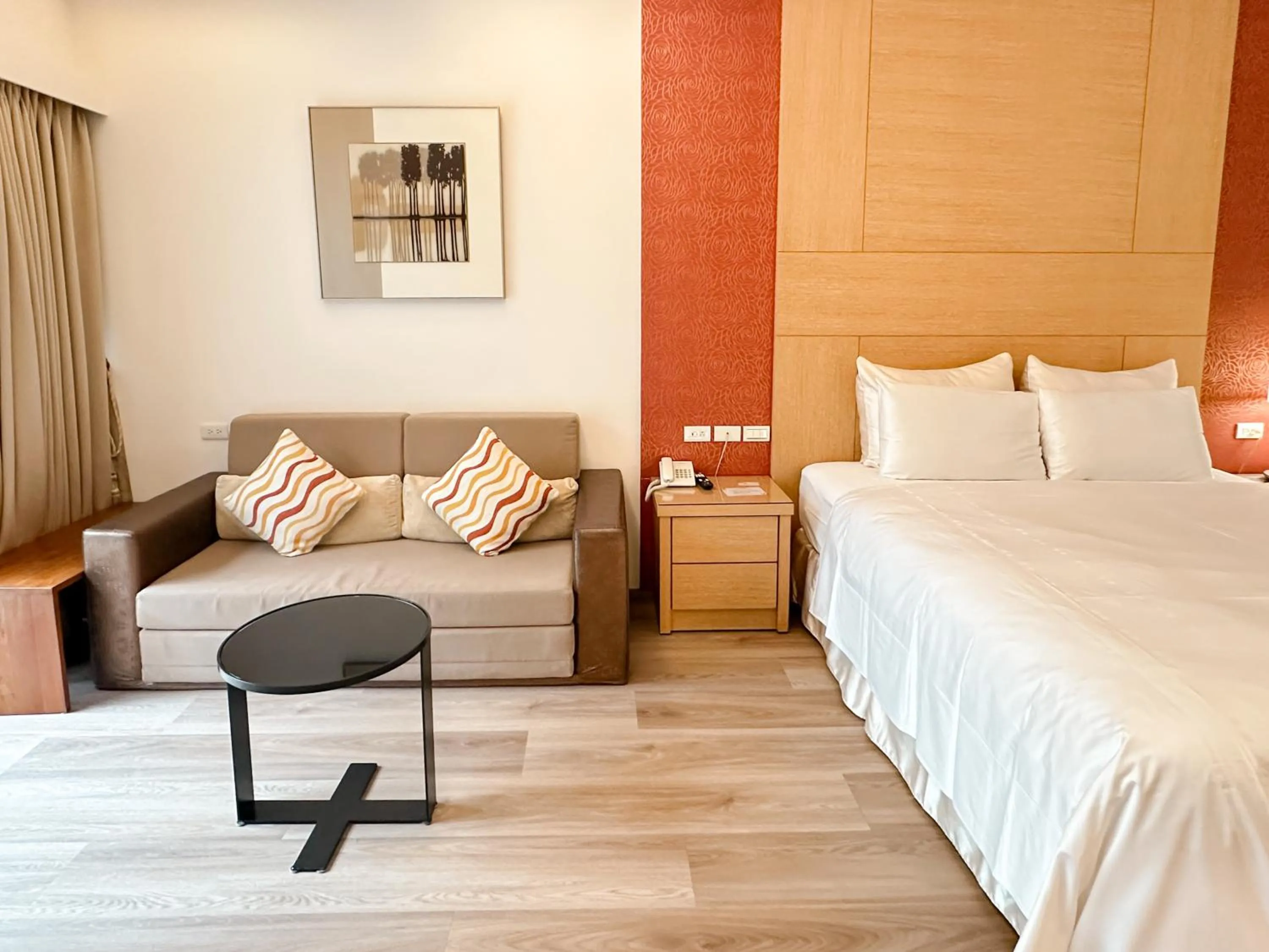 Photo of the whole room, Bed in Yage Hotspring House