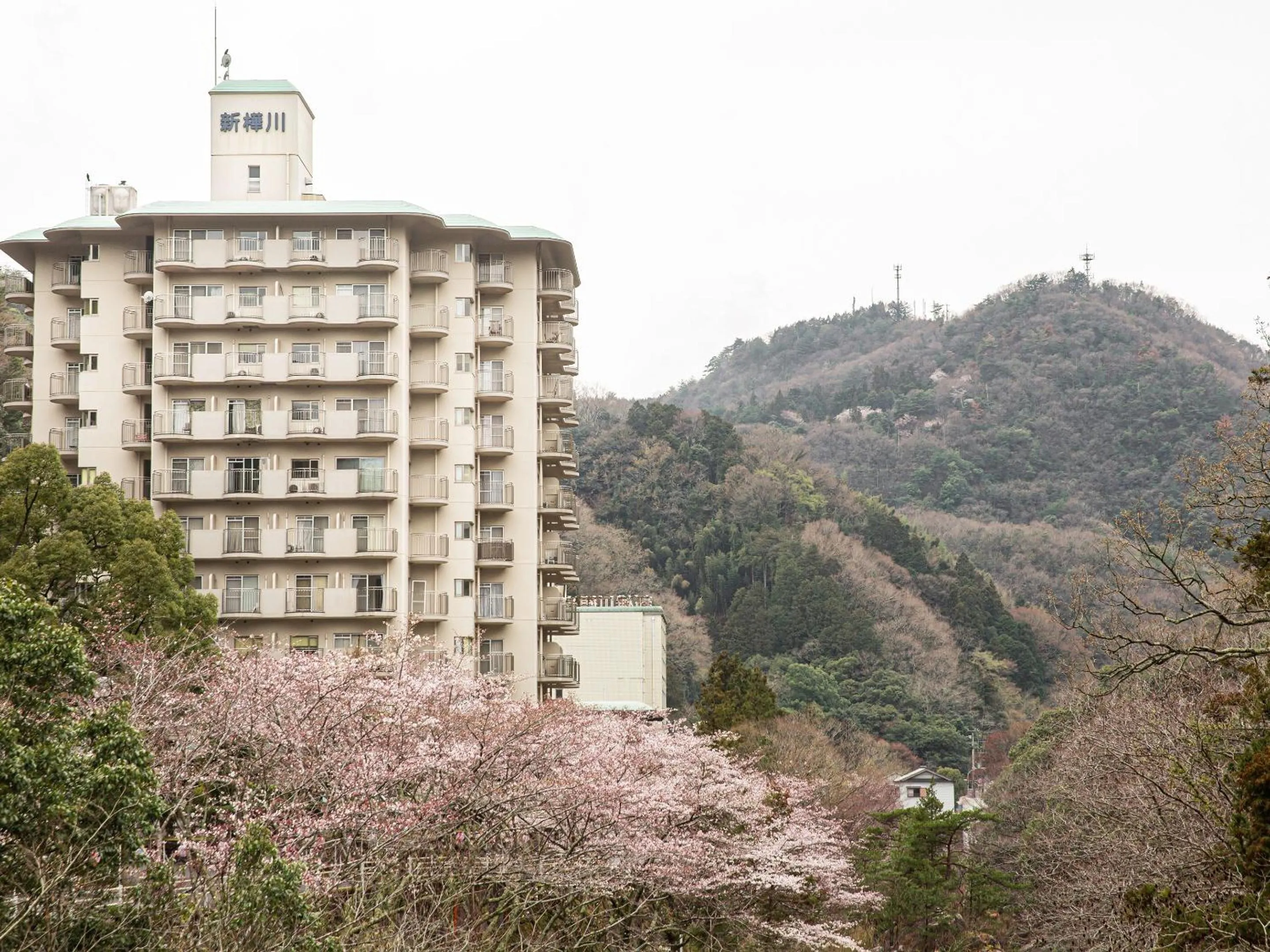 Property building in Shin Kabakawa Kanko Hotel