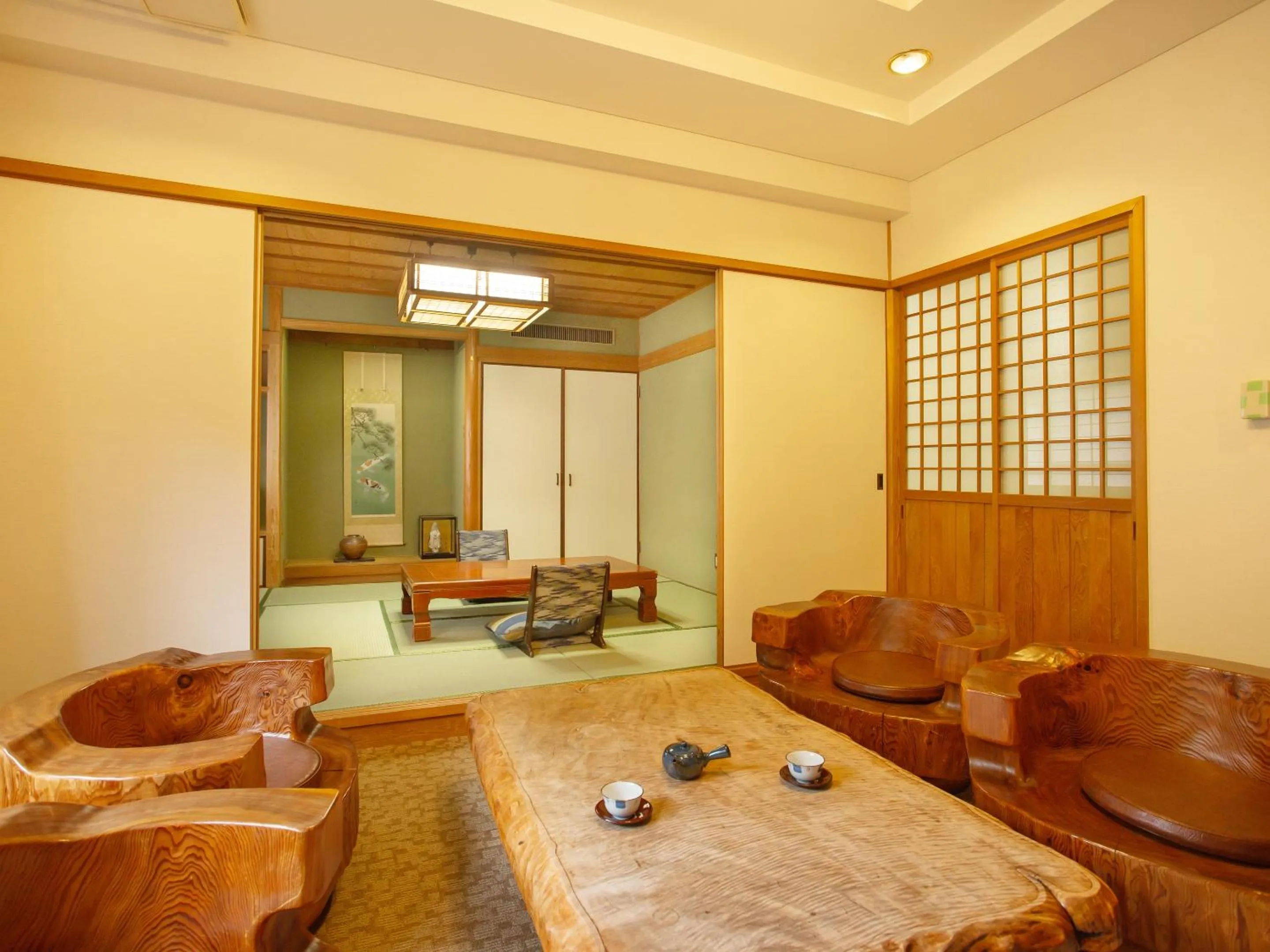 Photo of the whole room in Shin Kabakawa Kanko Hotel
