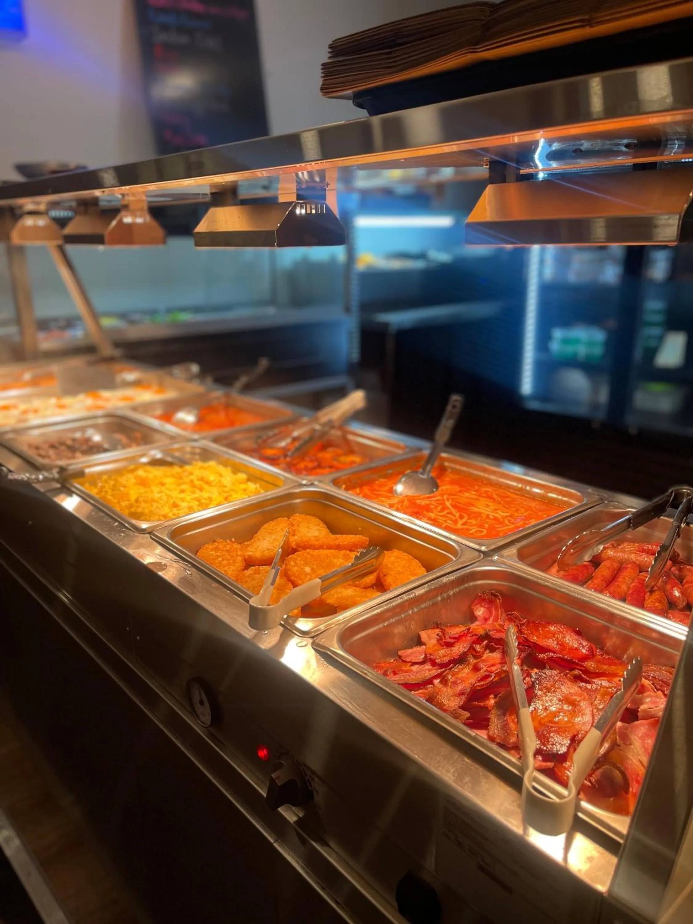 Buffet breakfast in Geraldton Motor Inn