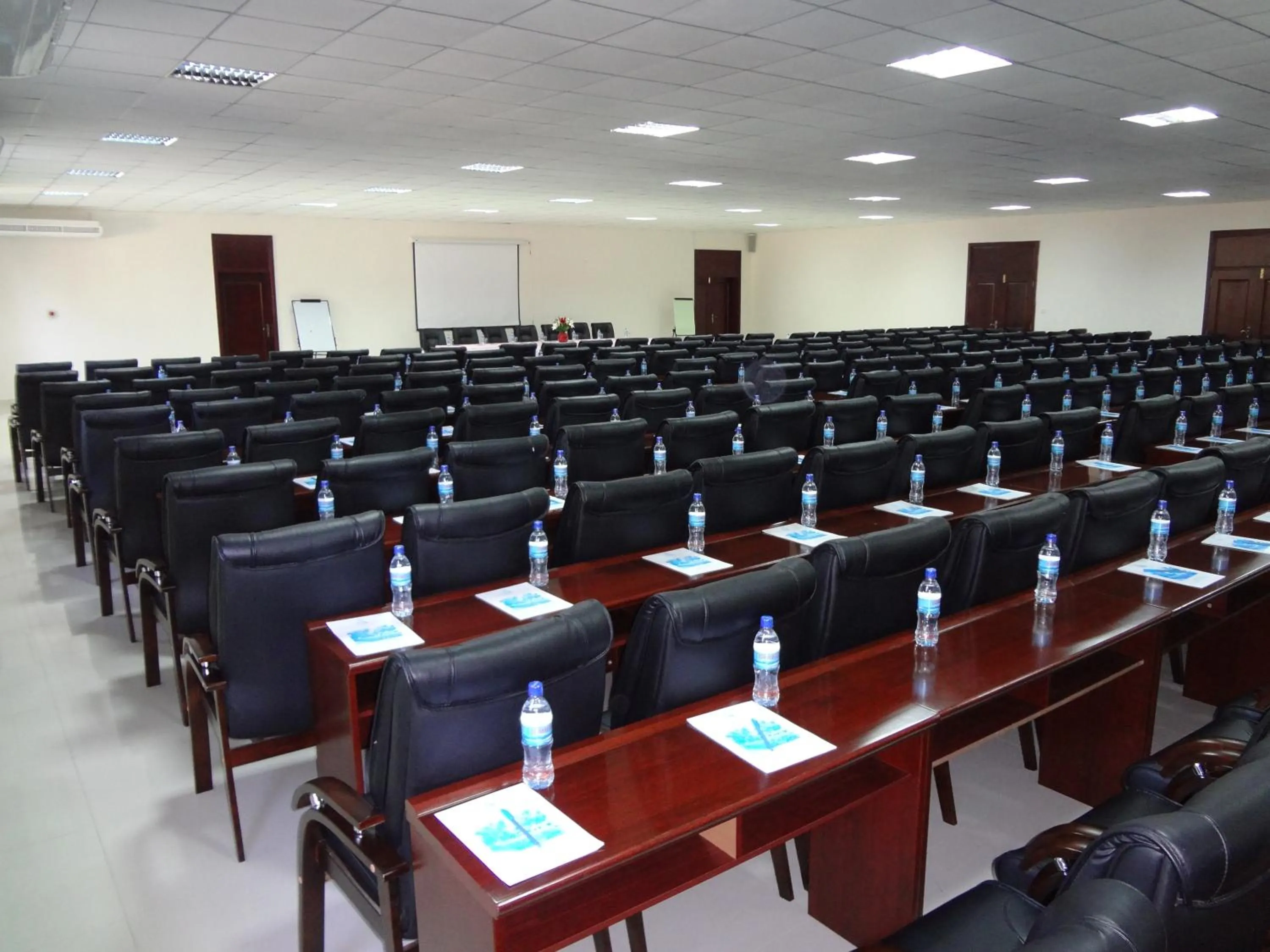 Meeting/conference room in Oceanic Bay Hotel & Resort