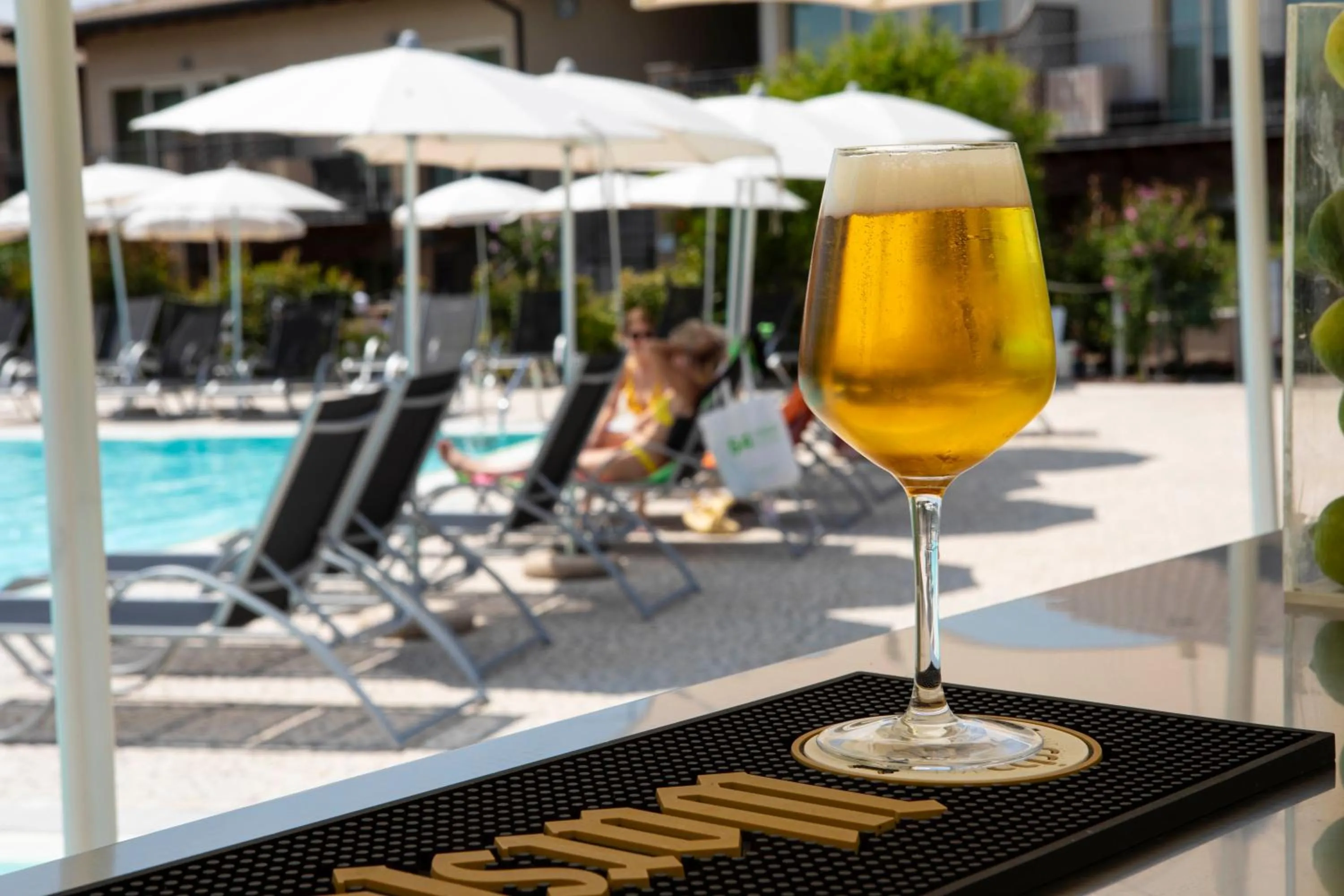 Lounge or bar in Lake Garda Resort