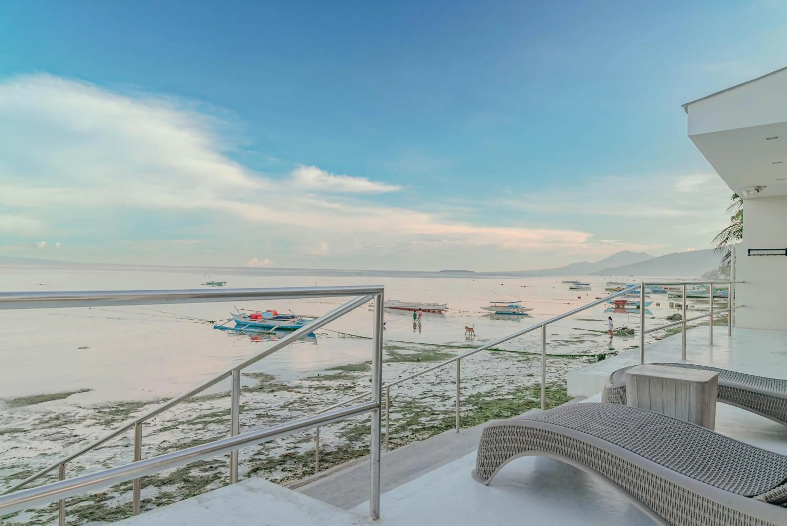 Balcony/Terrace in GT Seaside Inn