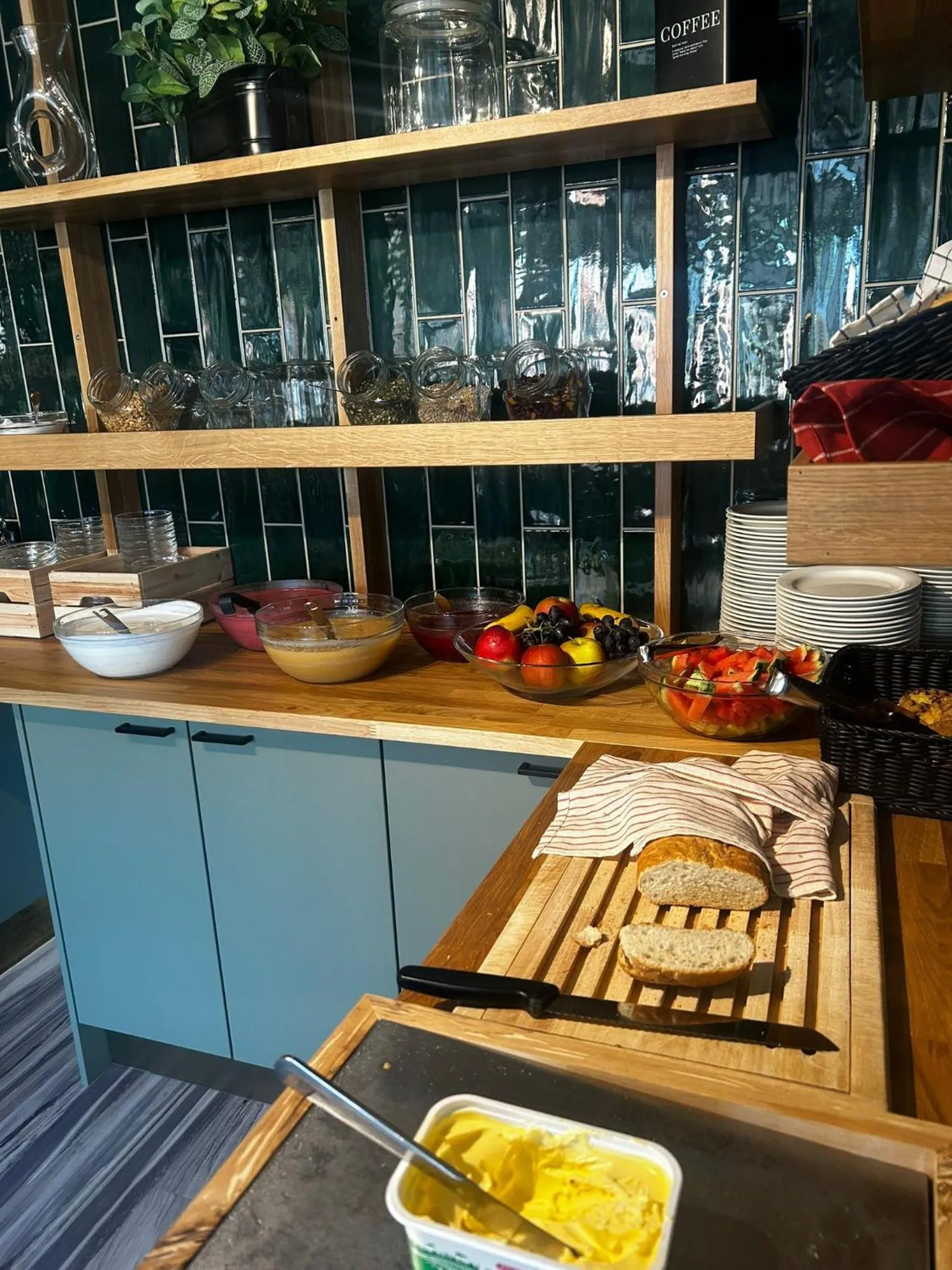 Buffet breakfast in Hotelli Savonlinna