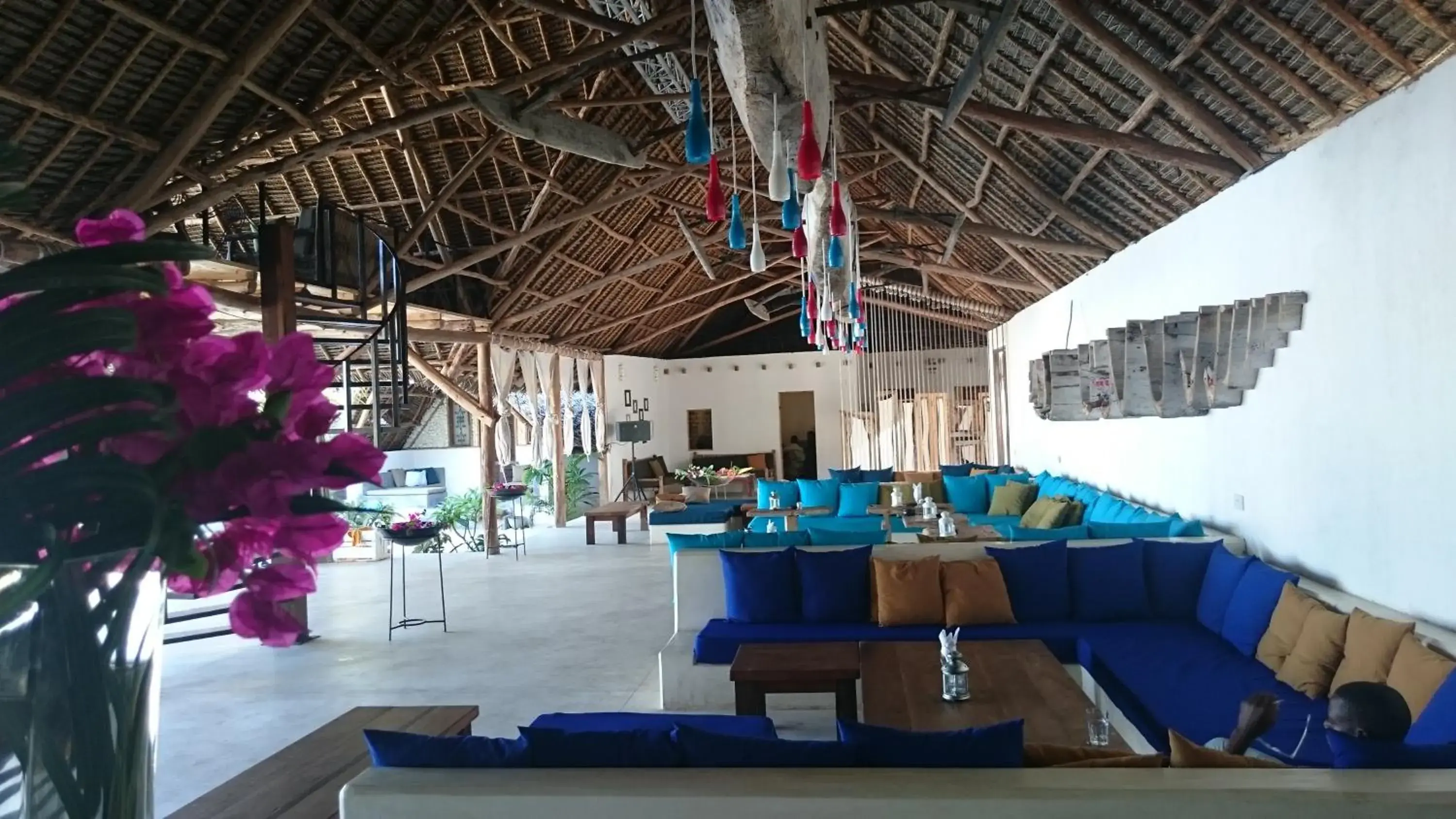 Restaurant/places to eat in Nur Beach Hotel Restaurant/places to eat in Nur Beach Hotel
