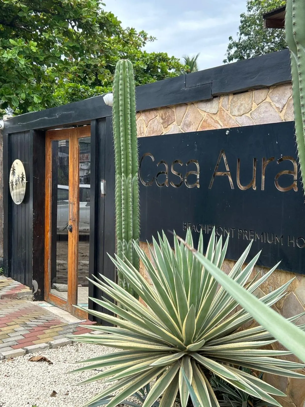 Casa Aura Beachfront B&B