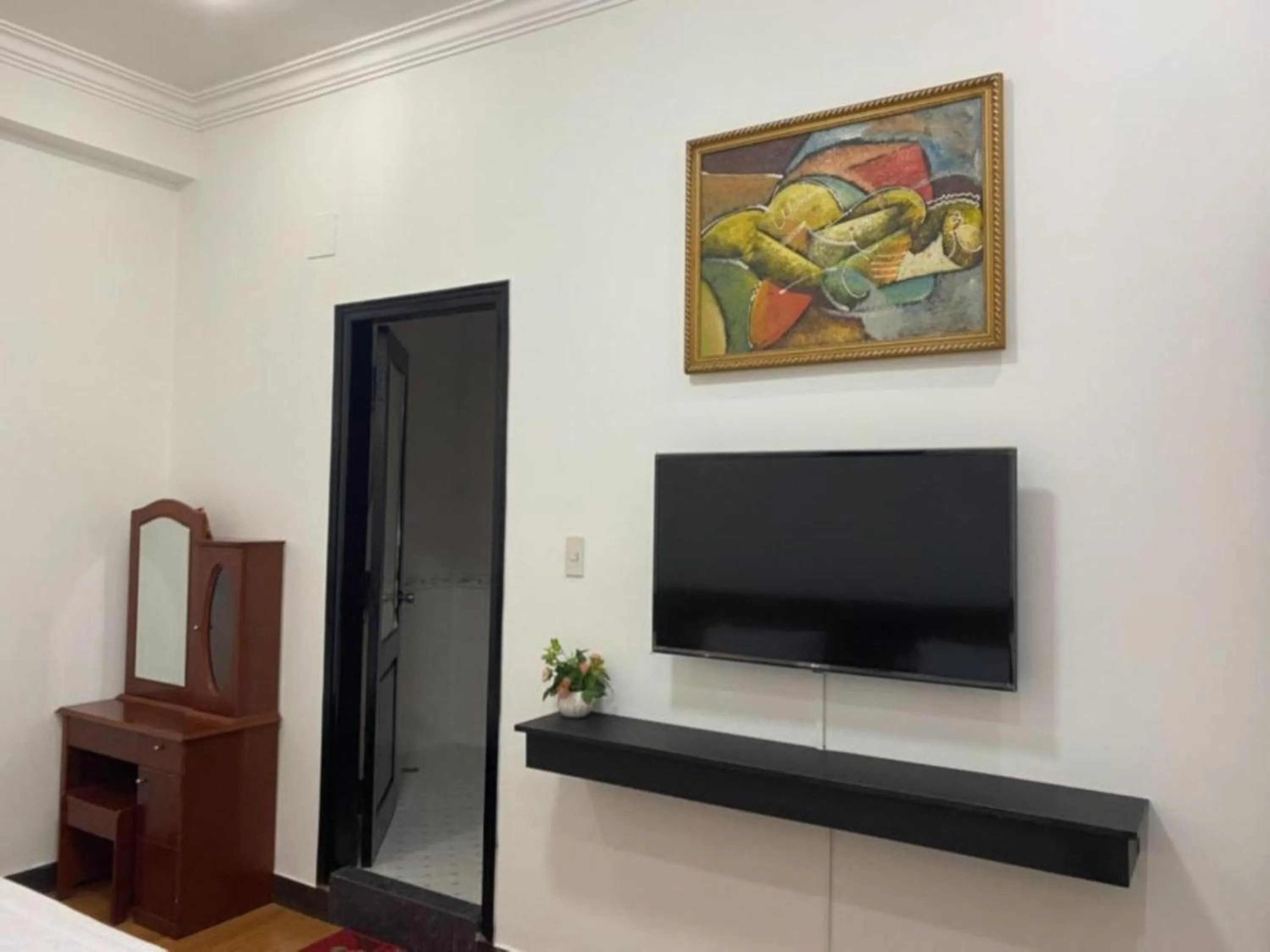 TV and multimedia in Minh Hà Hotel Hồ Chí Minh