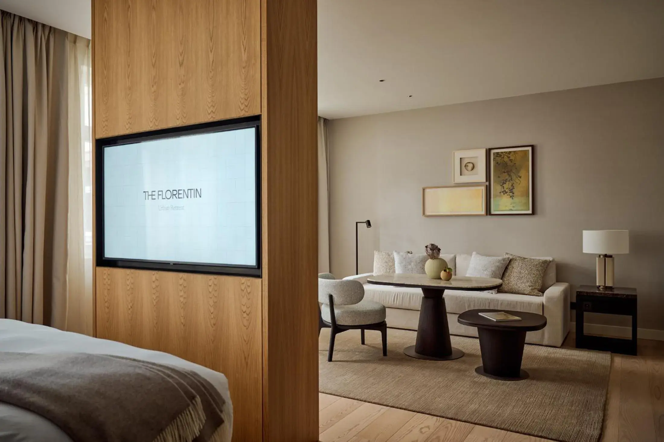 Junior Suite in The Florentin by Althoff Collection Junior Suite in The Florentin by Althoff Collection