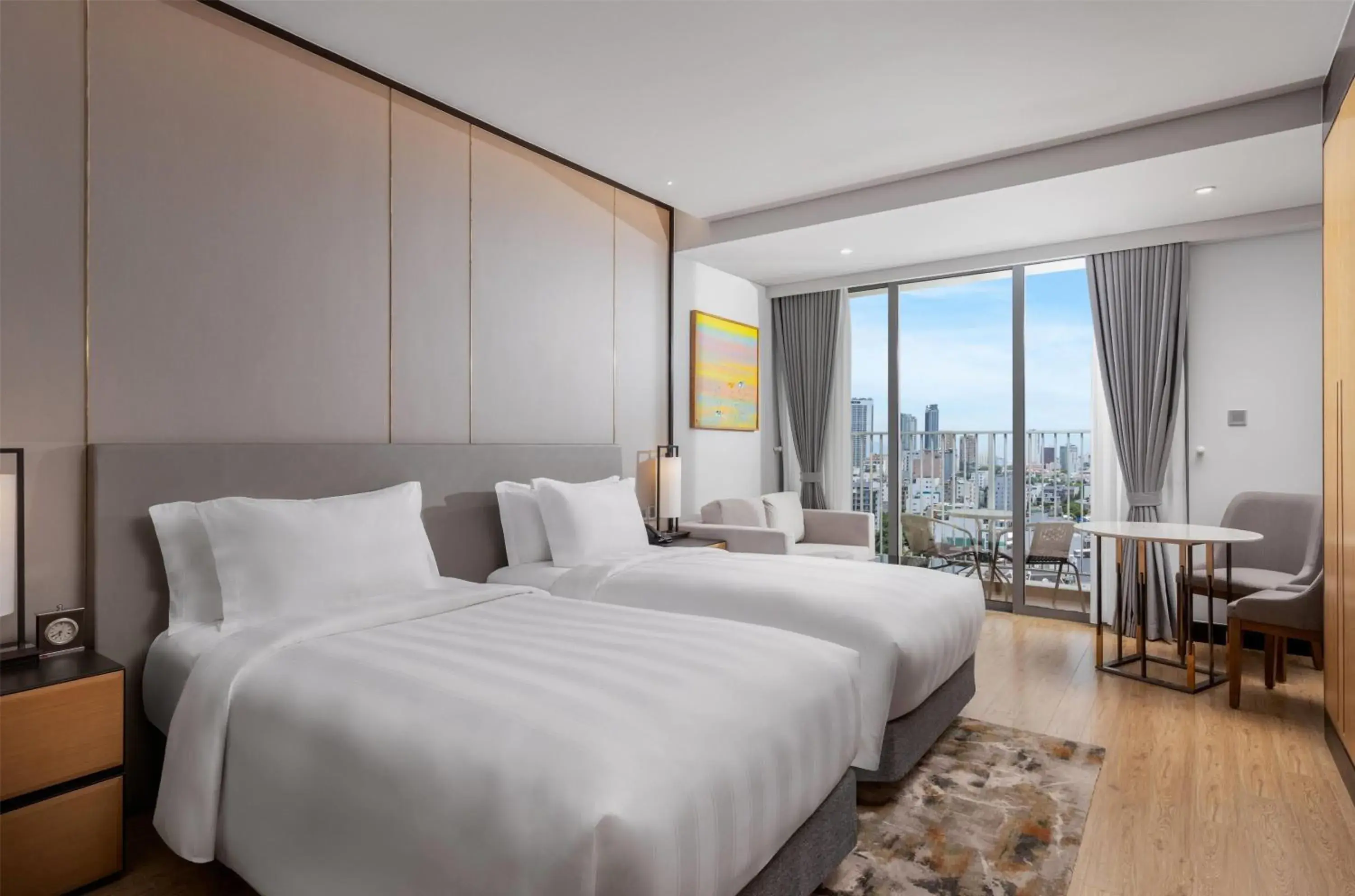 Photo of the whole room, Bed in Wyndham Soleil Danang - Free Two ways Airport Transport Photo of the whole room, Bed in Wyndham Soleil Danang - Free Two ways Airport Transport