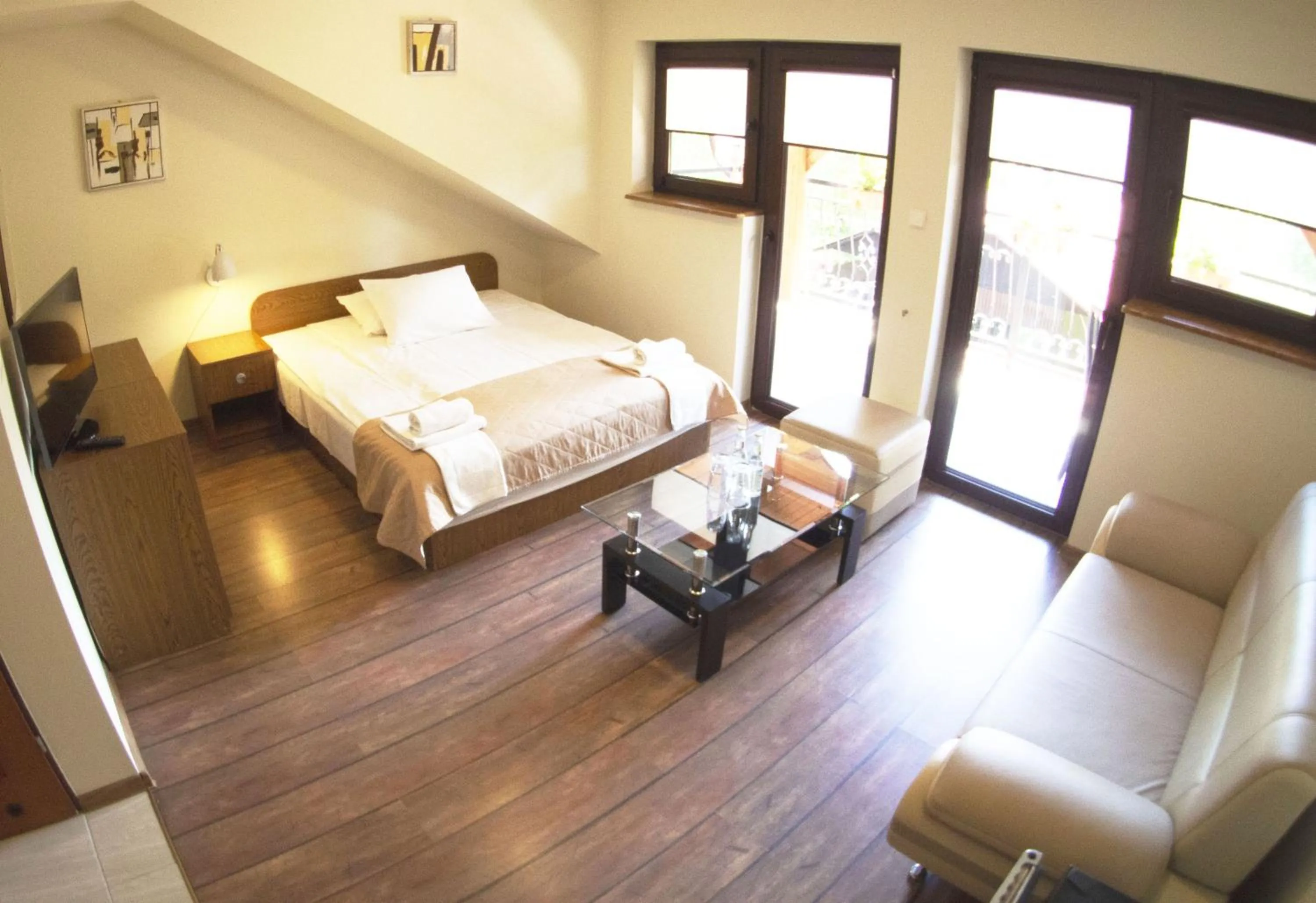 Other, Bed in Zajazd Beskidy