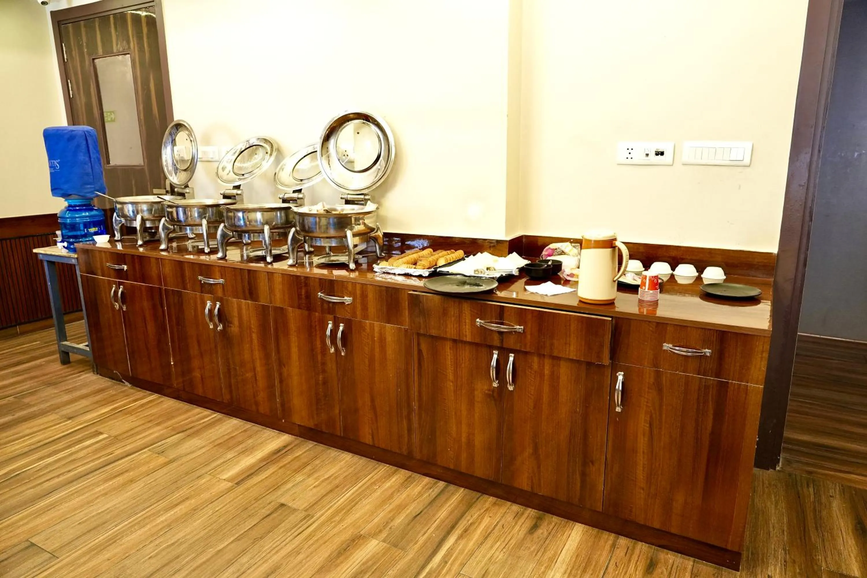 Coffee/tea facilities in Hotel Royal Saffron by Majesta Stays