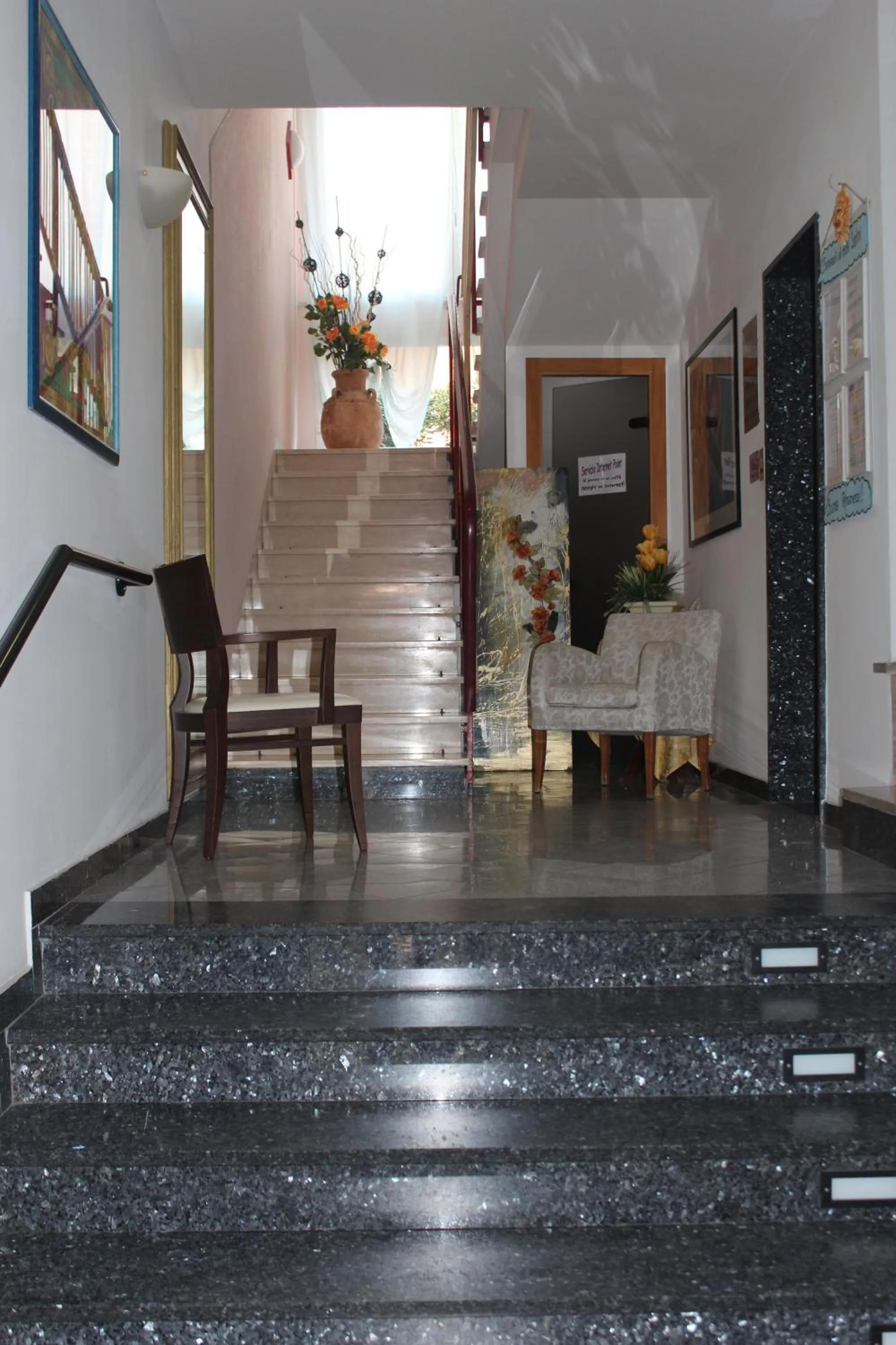 Lobby or reception in Hotel Santini