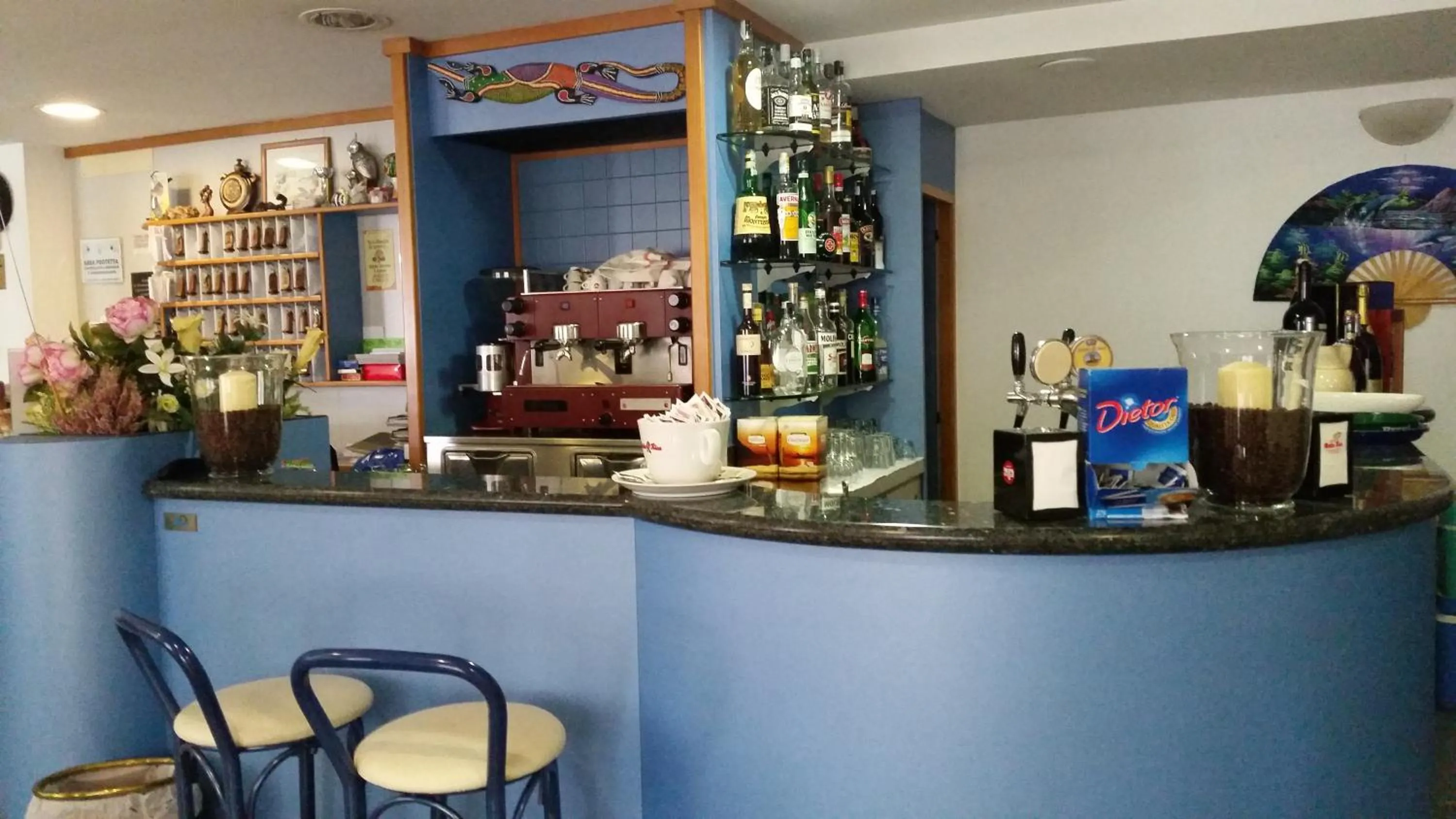 Lounge or bar in Hotel Santini