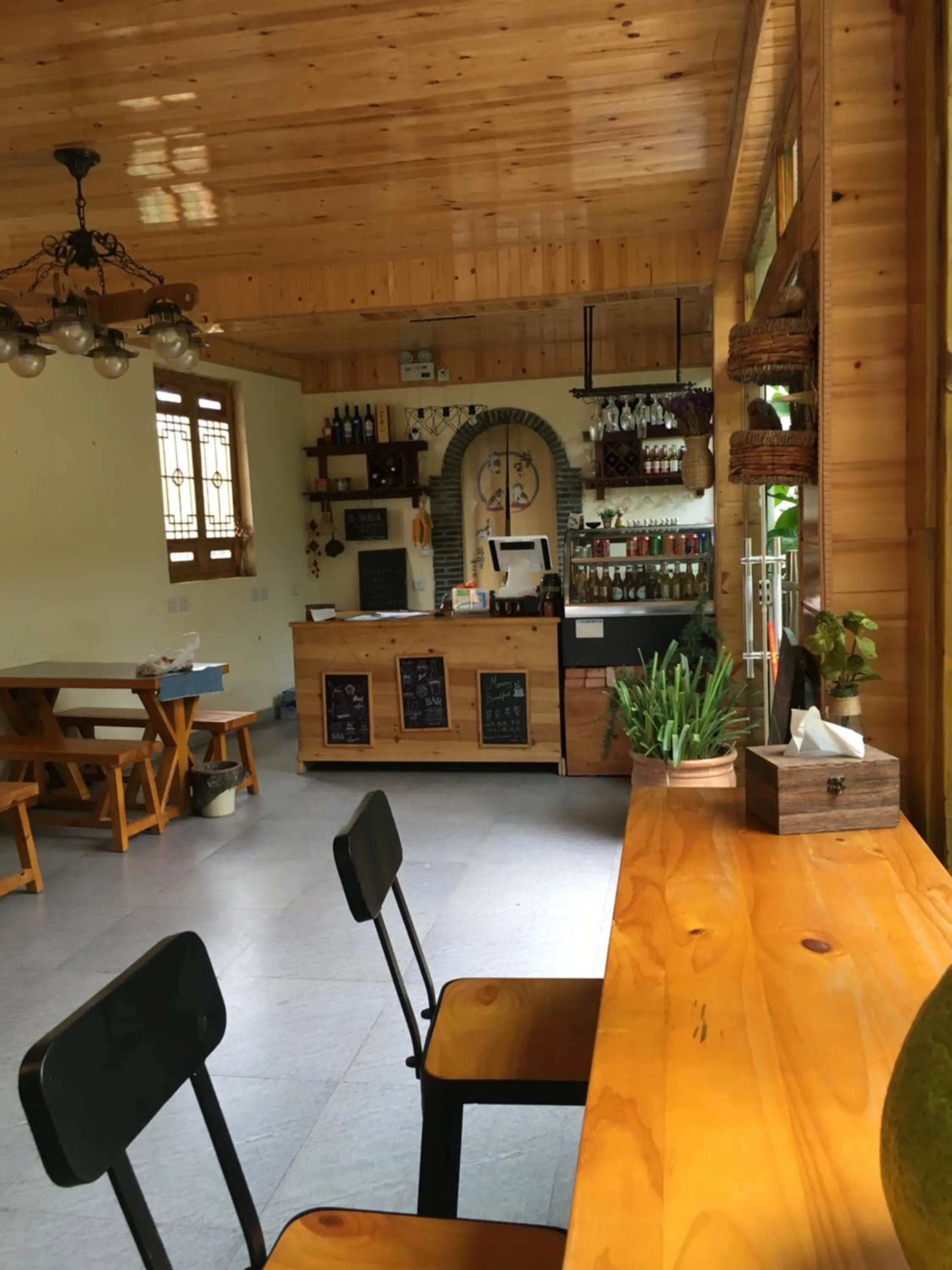 Tourist Courtyard Hotel