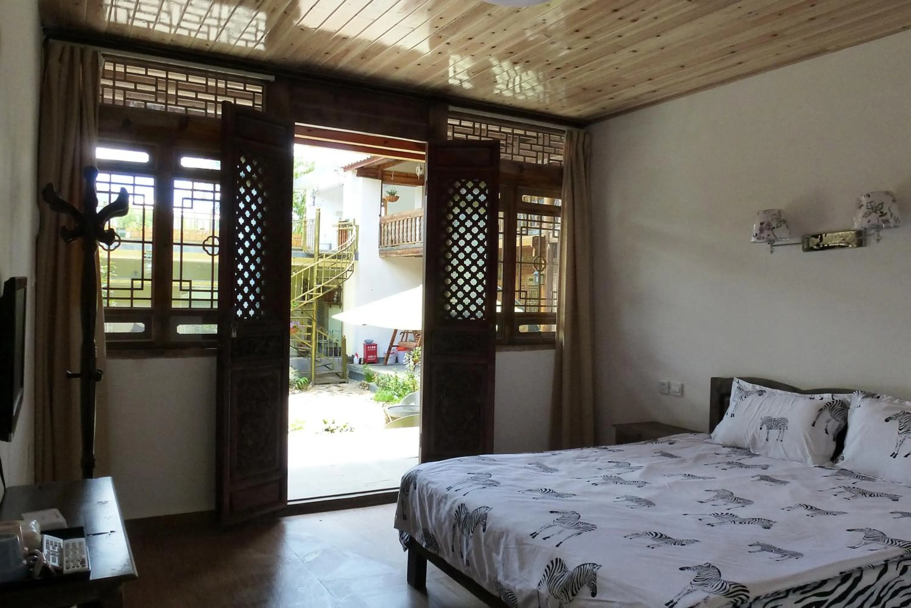 Other, Bed in Tourist Courtyard Hotel