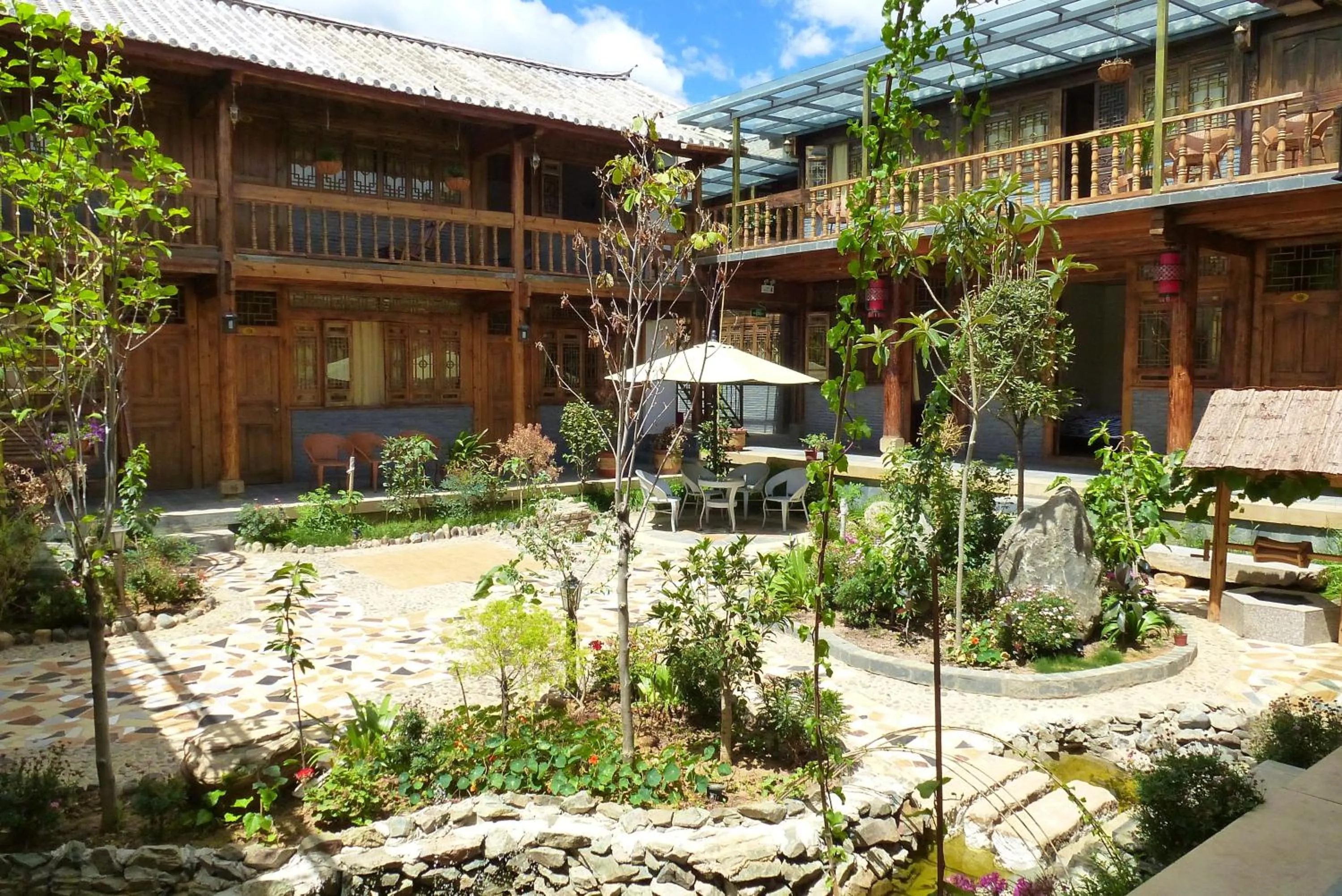 Garden in Tourist Courtyard Hotel