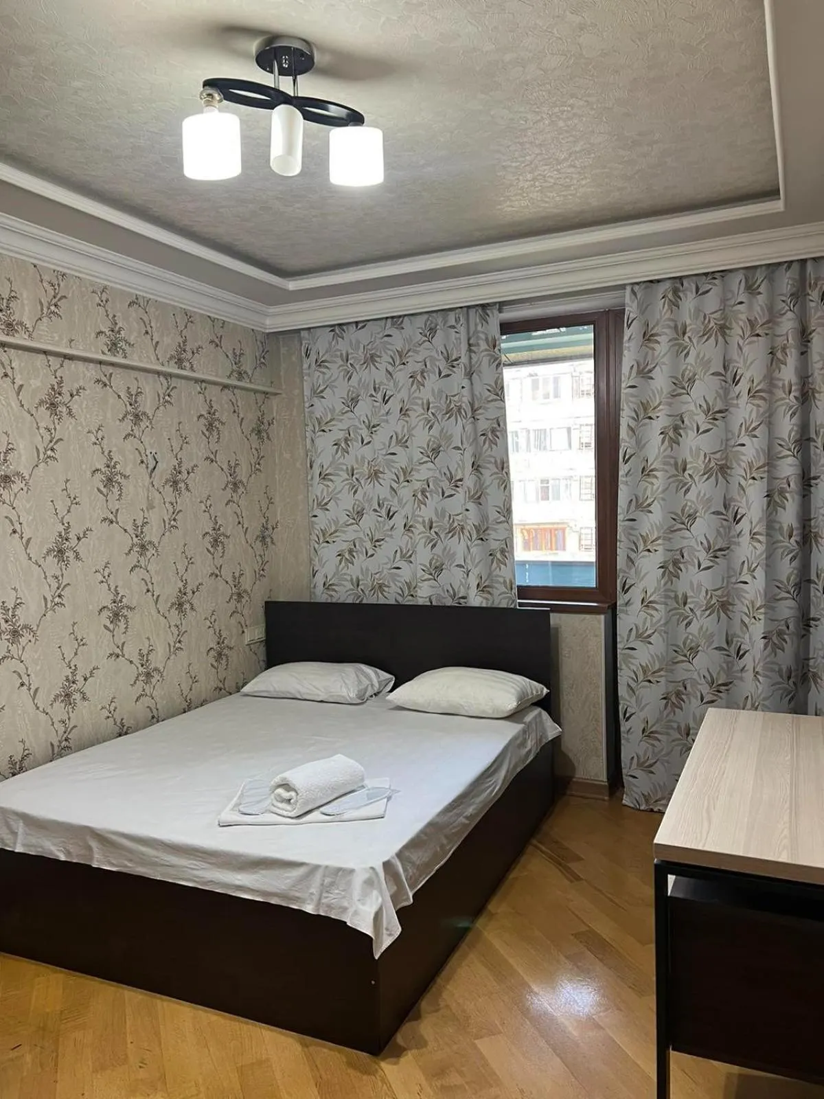 Bed in Perte House Apartment's on Khorenatsi street 25