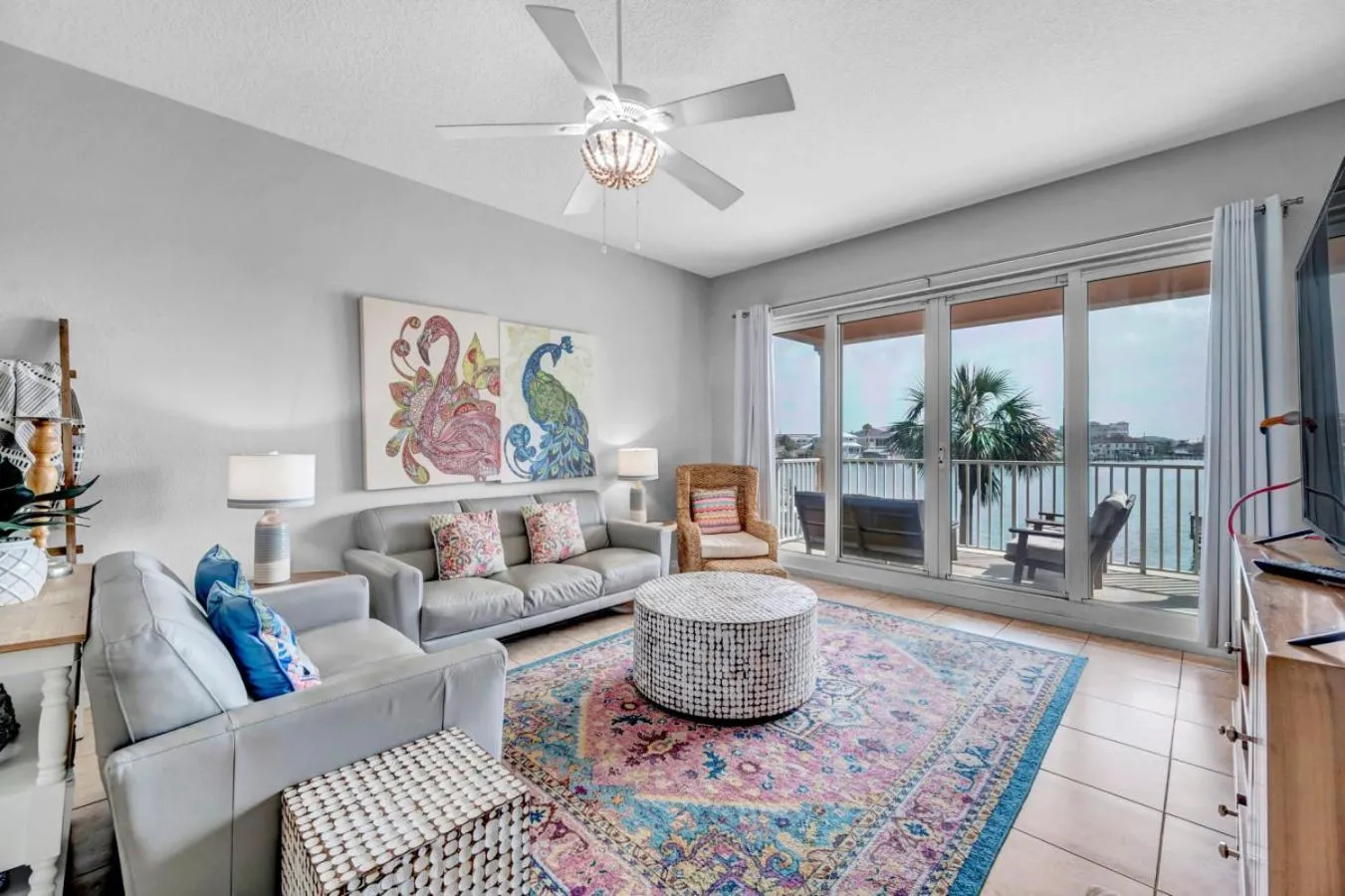 Harborview Grande Unit 207