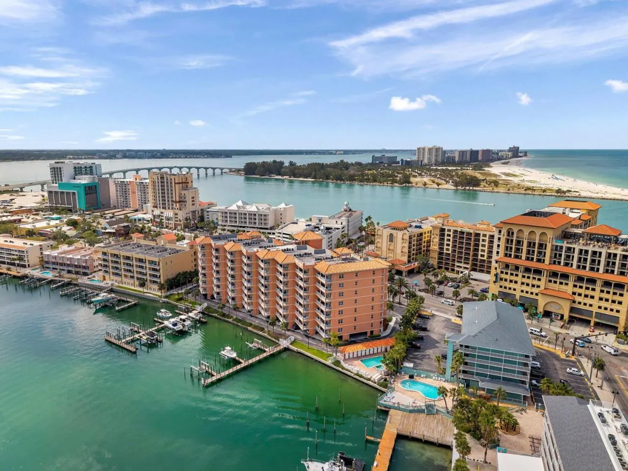 Harborview Grande Unit 207
