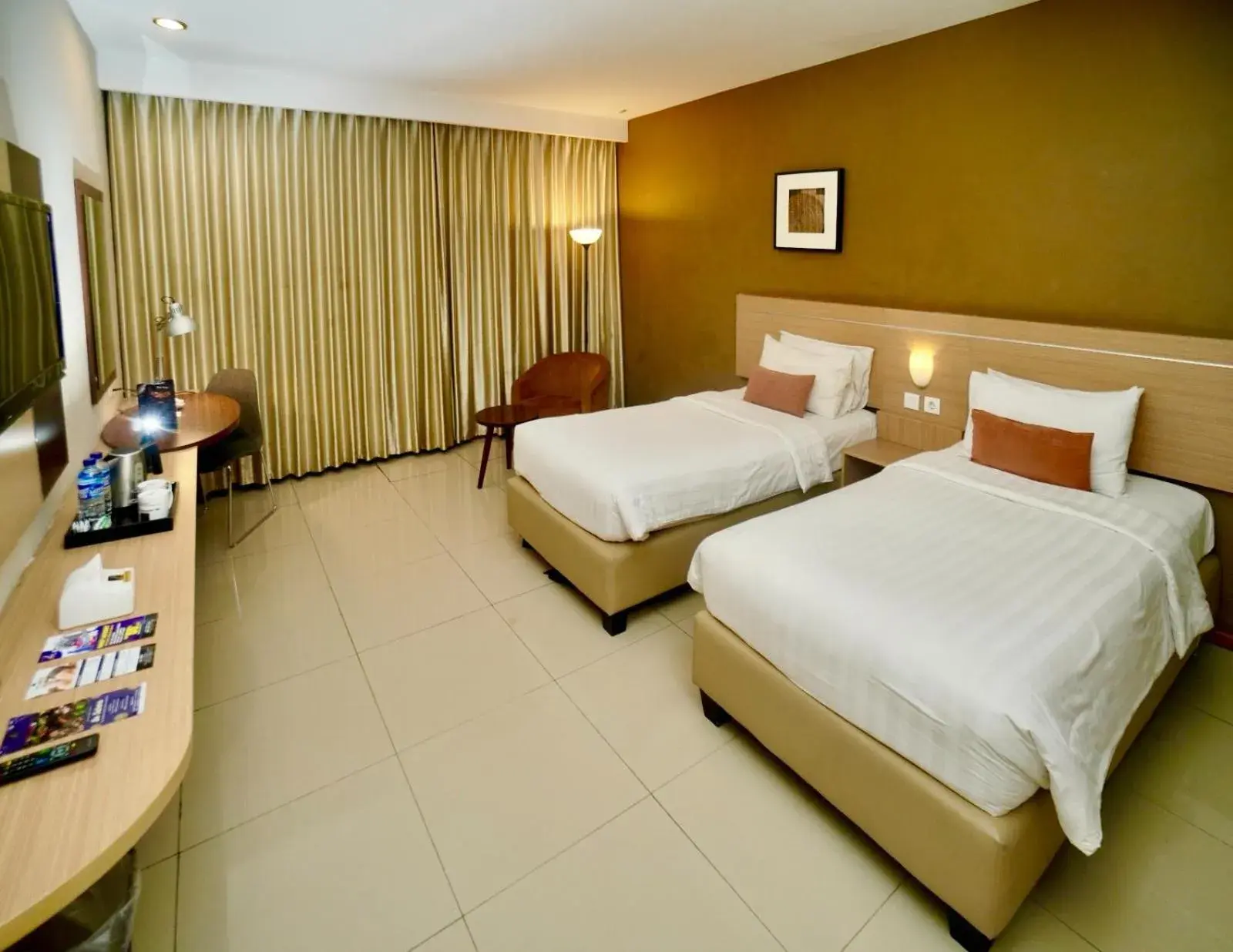 Bed in De Laxston Hotel Yogyakarta, Azana Hotels Collection Bed in De Laxston Hotel Yogyakarta, Azana Hotels Collection