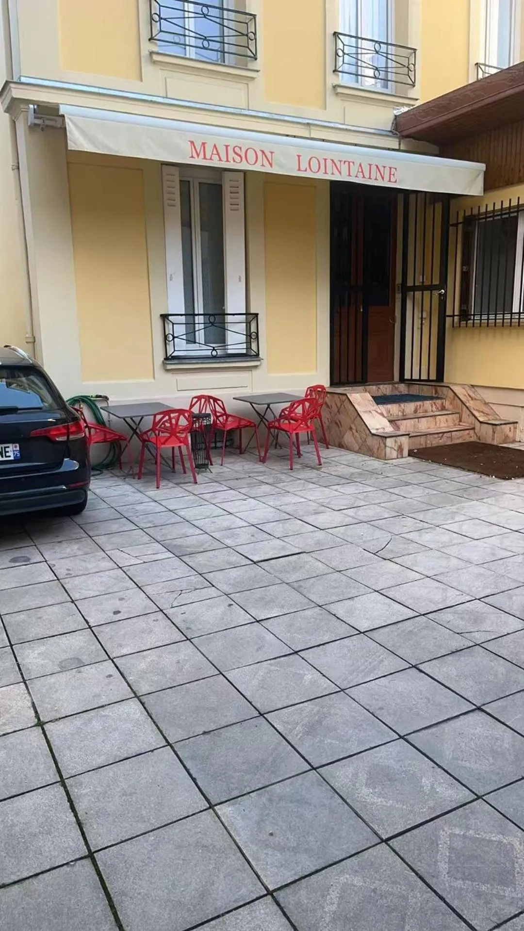 Patio in Votre Maison Lointaine