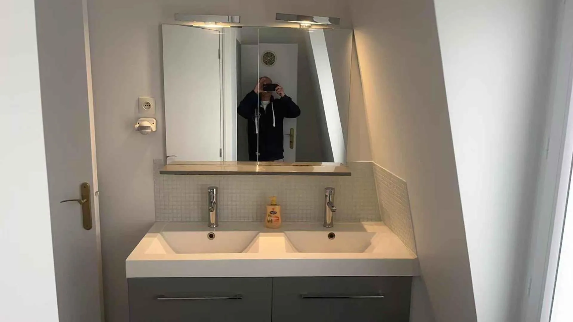 Bathroom in Votre Maison Lointaine