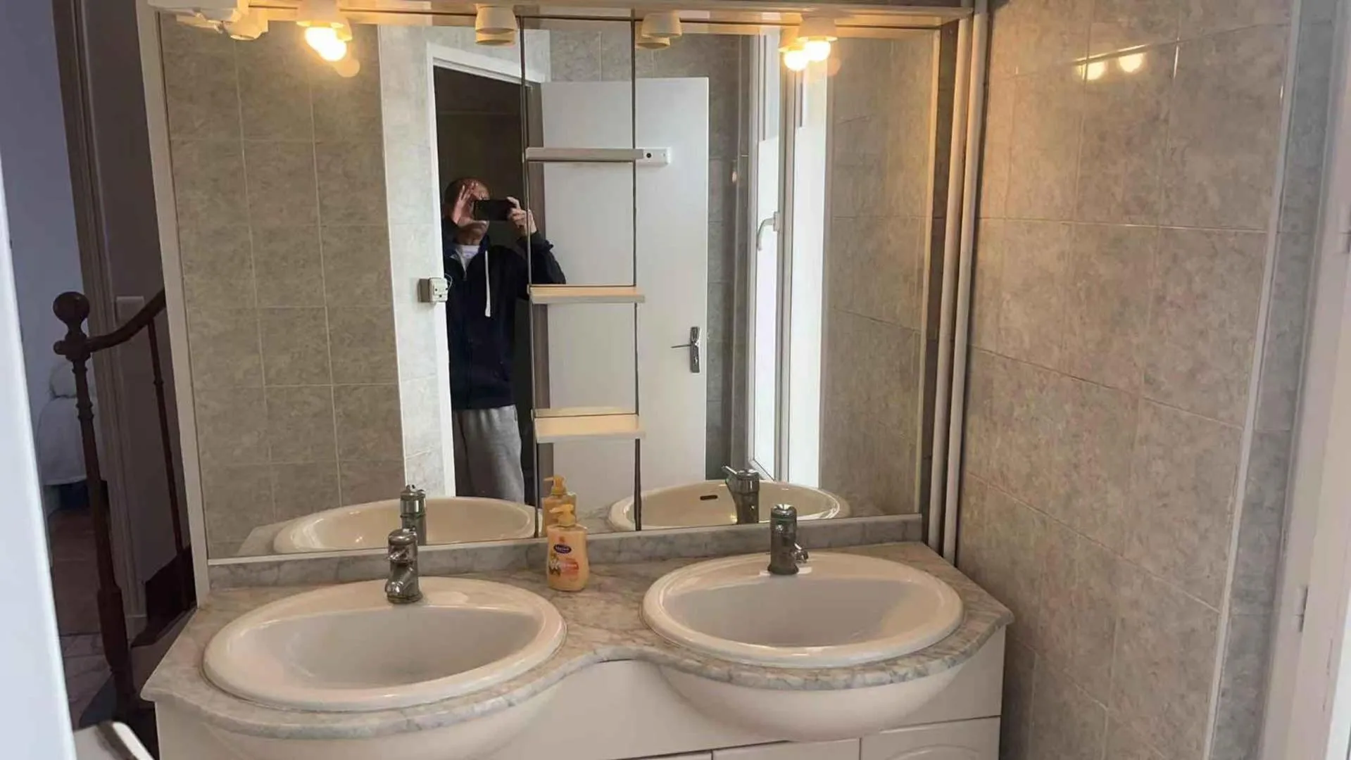 Bathroom in Votre Maison Lointaine