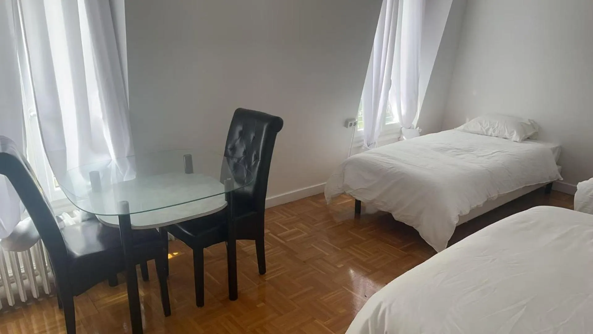 Bed in Votre Maison Lointaine