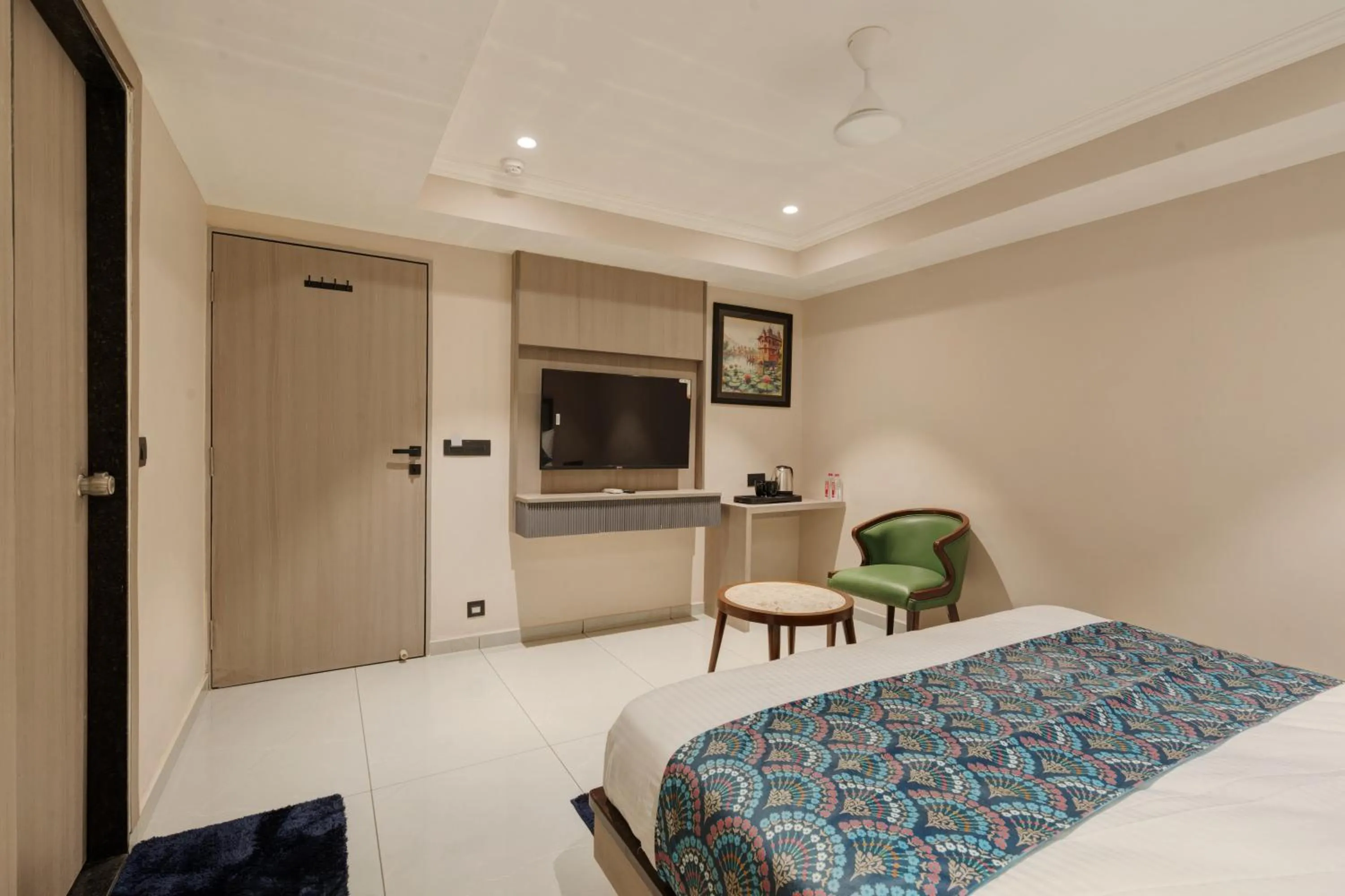 TV and multimedia, Bed in Hotel Royal Time