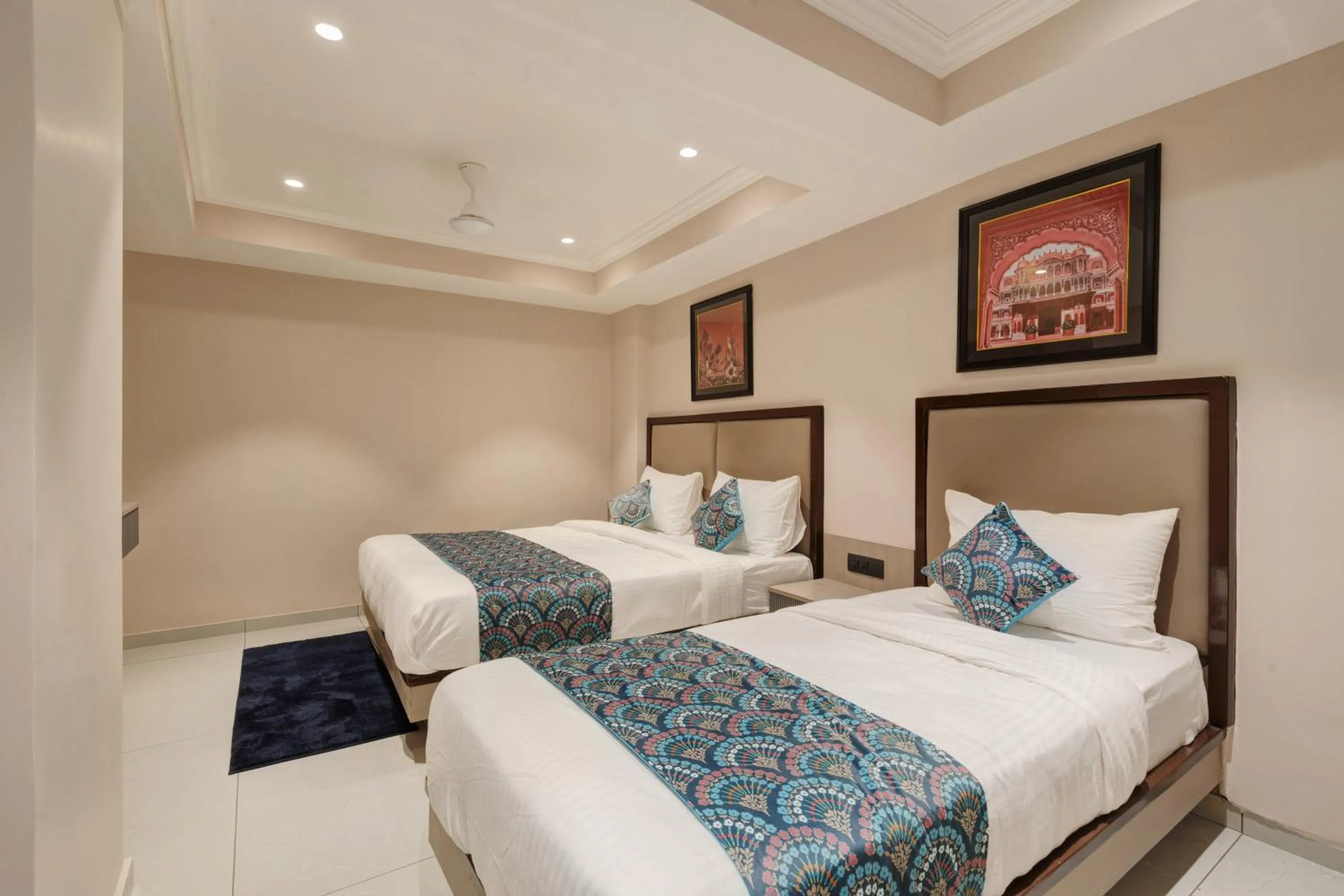 Bed in Hotel Royal Time