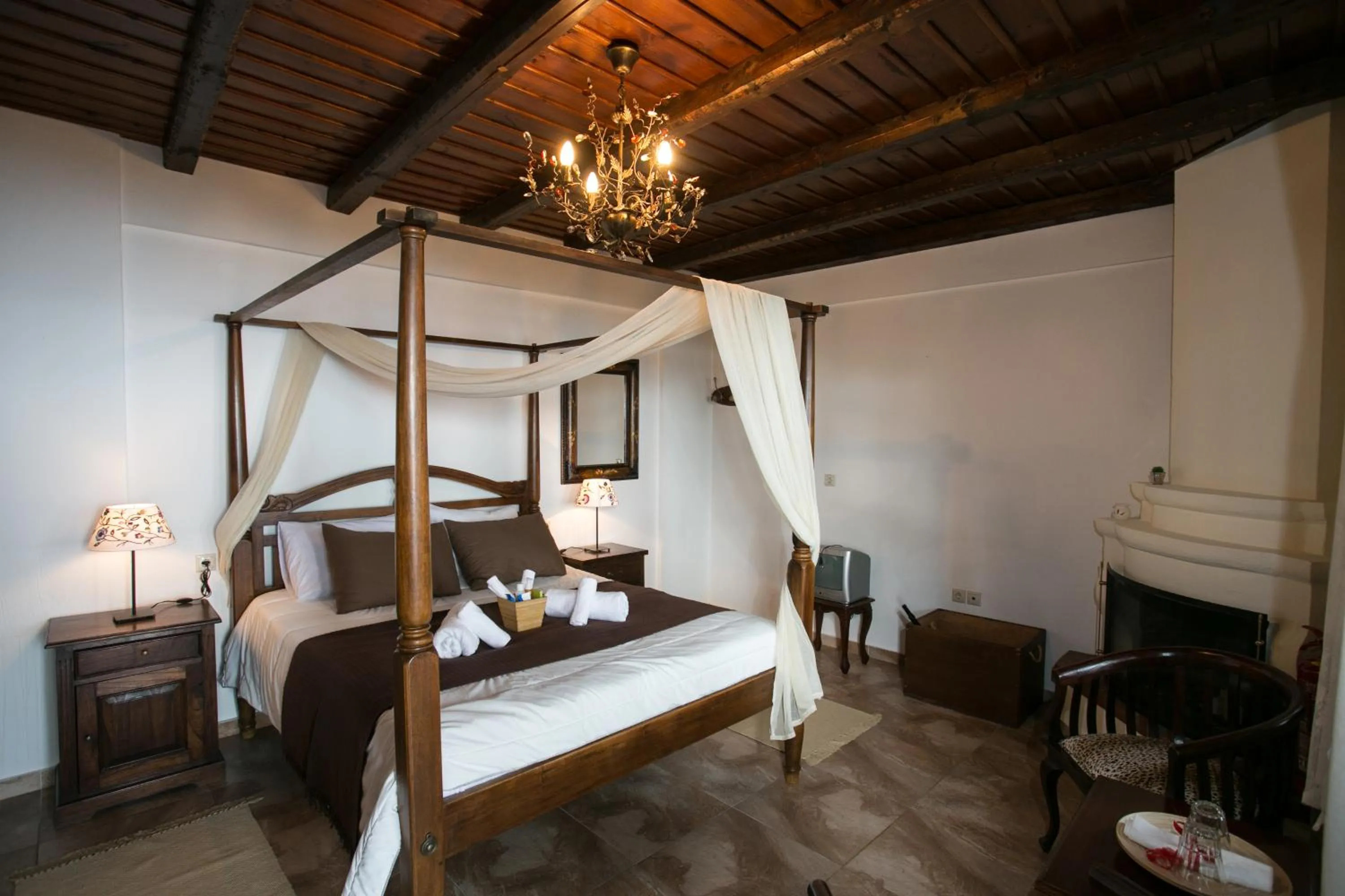 Photo of the whole room, Bed in Enastron Guesthouse