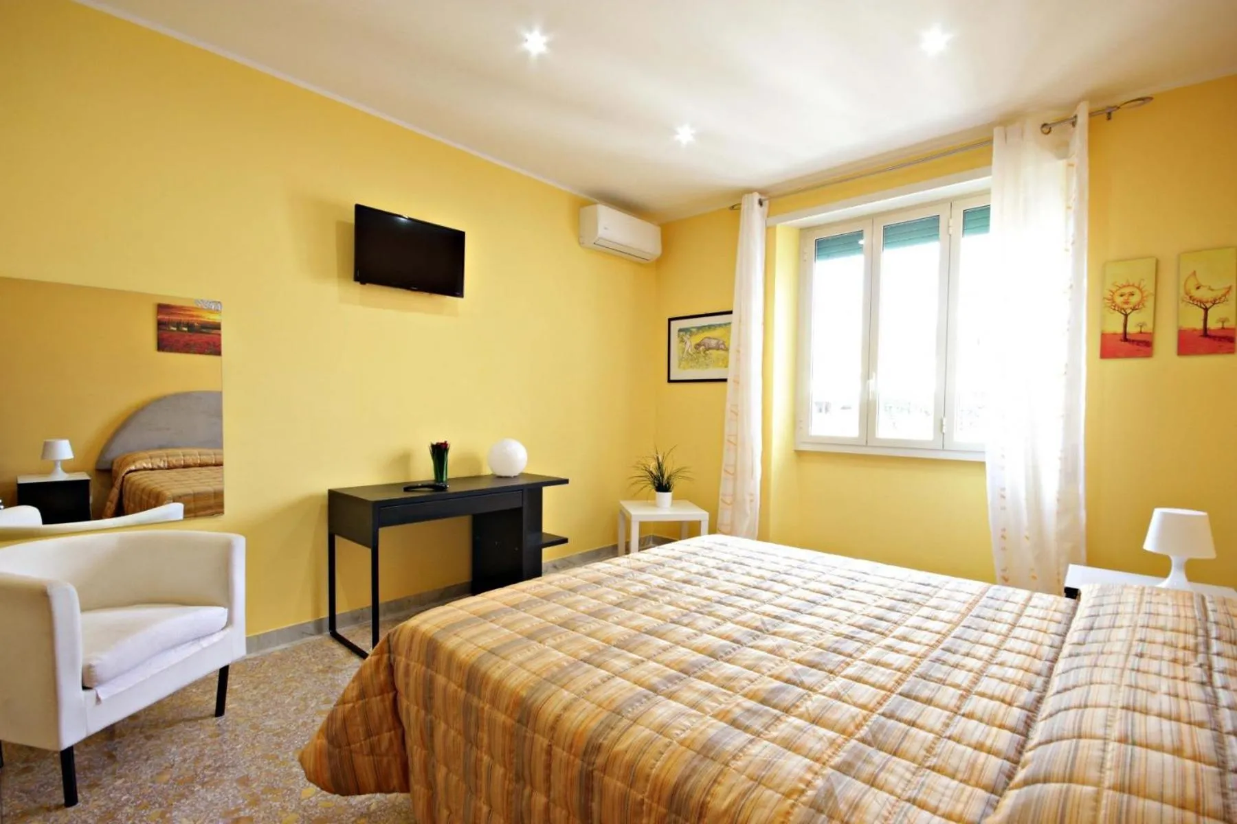 Photo of the whole room, Bed in B&B Clelia