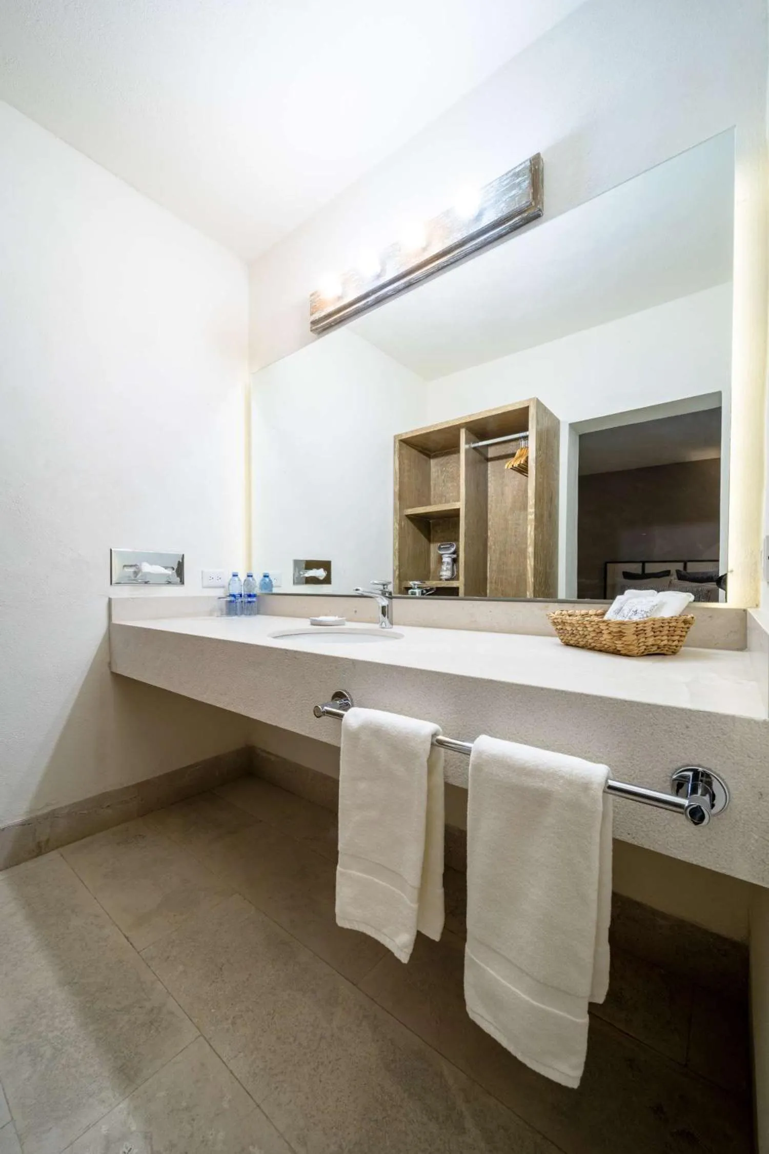 Deluxe Suite in Rincón Del Montero