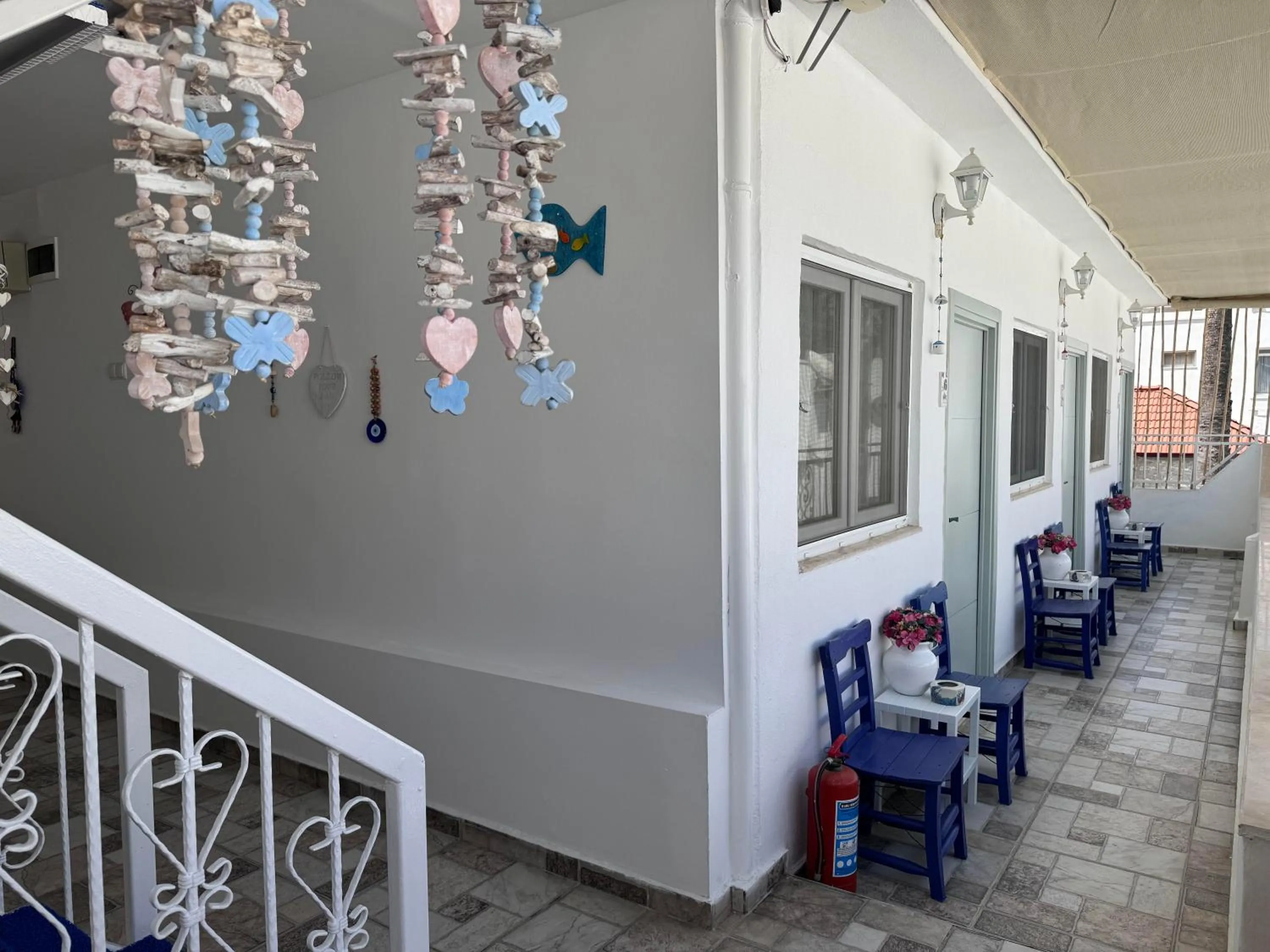 Balcony/Terrace in White and Blue Bodrum