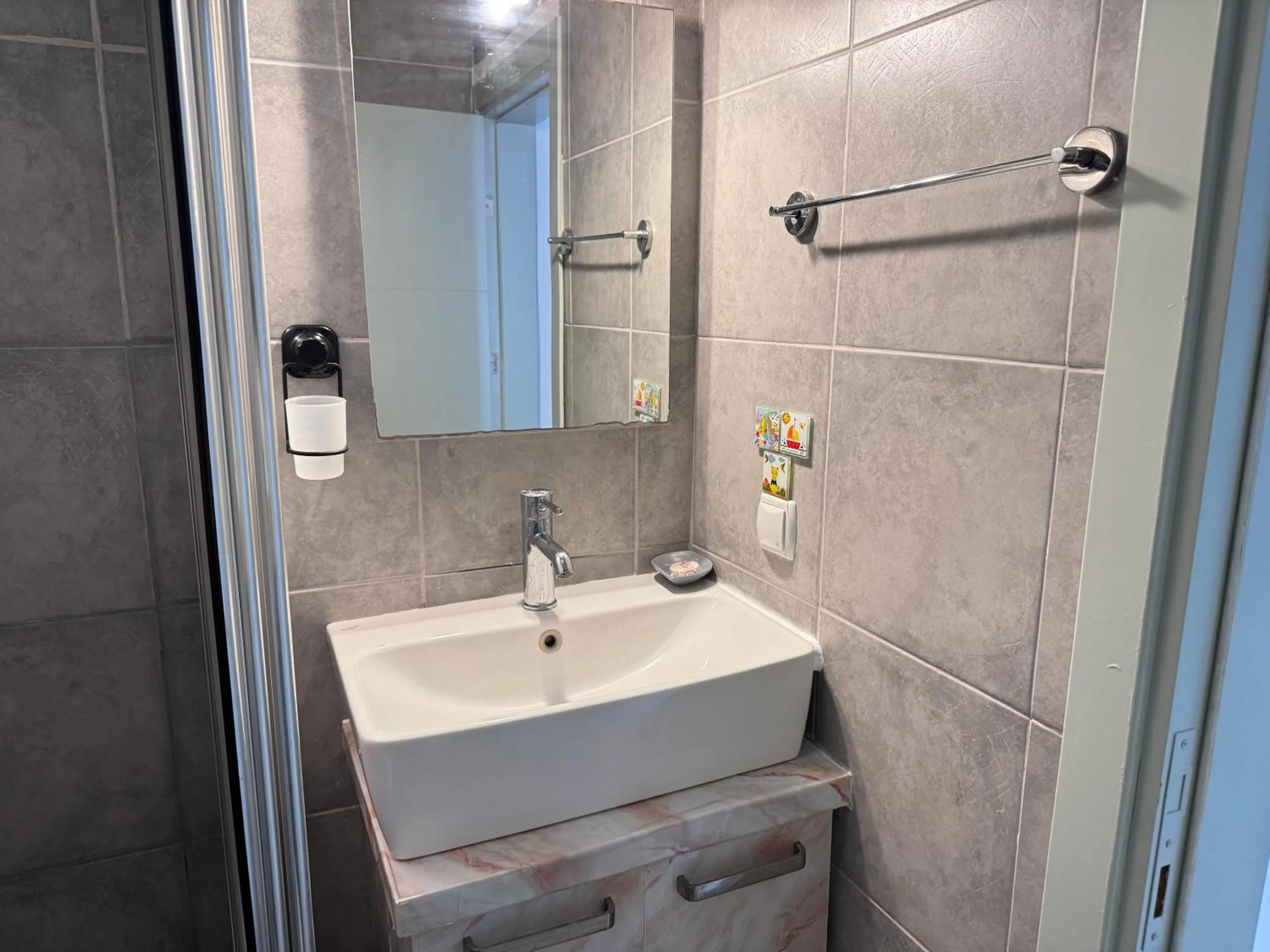 Shower in White and Blue Bodrum