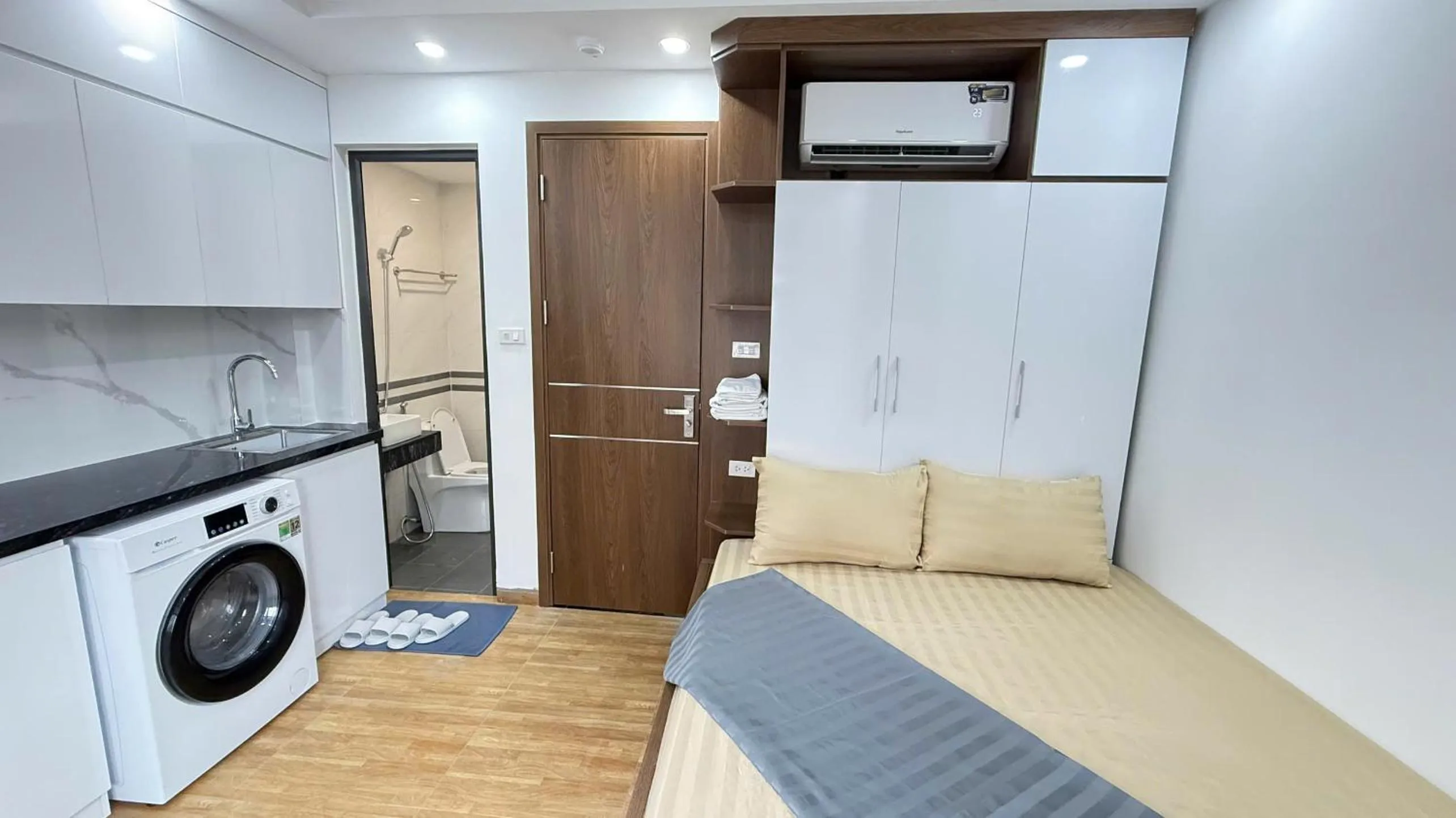 Era Apartment 491 De La Thanh