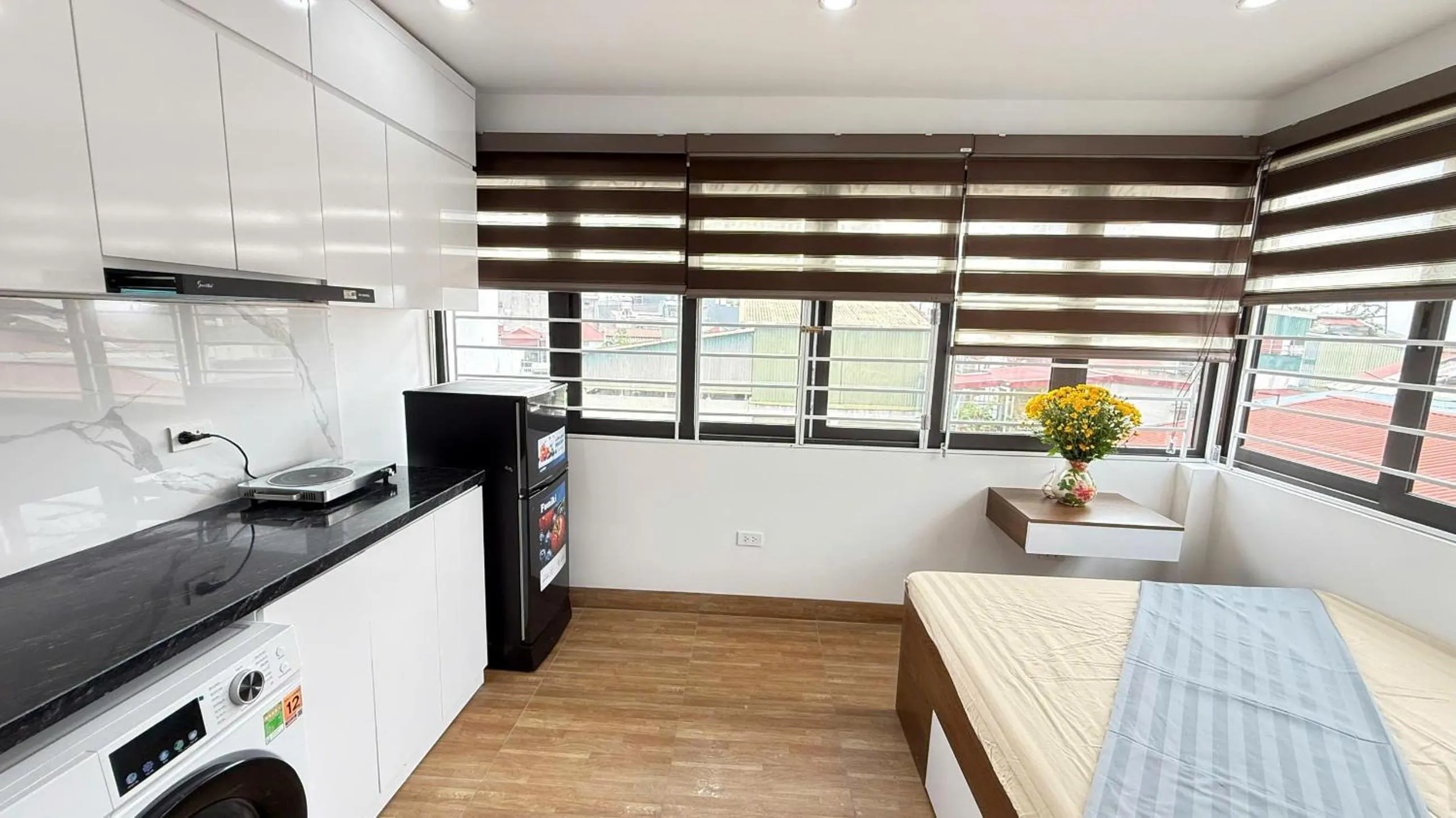 Era Apartment 491 De La Thanh