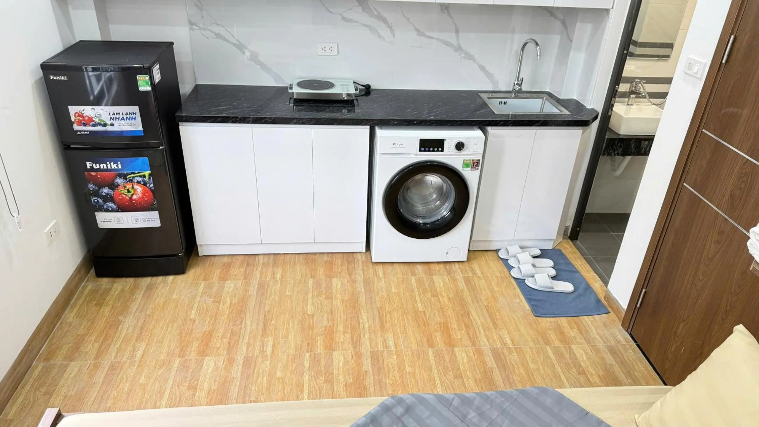 Era Apartment 491 De La Thanh