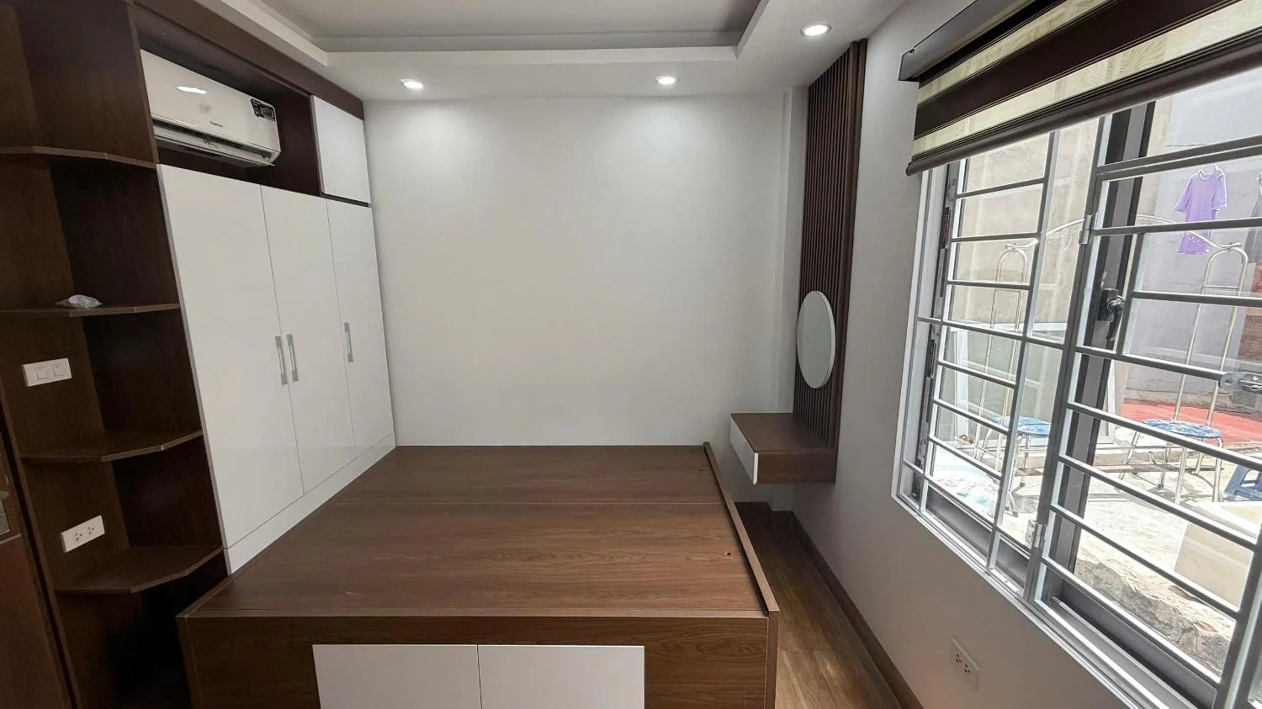 Era Apartment 491 De La Thanh