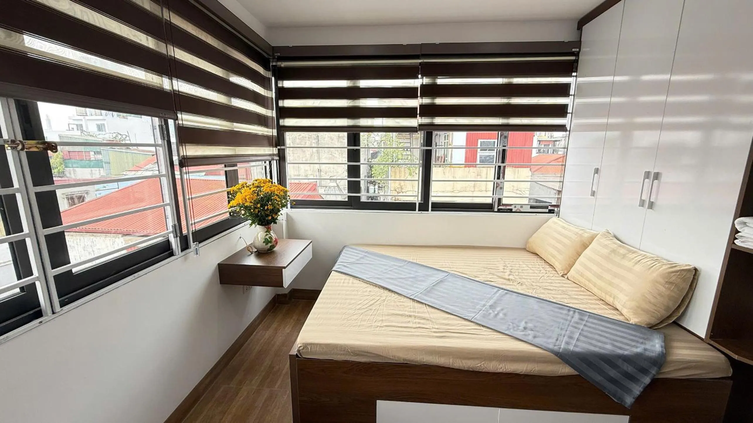 Era Apartment 491 De La Thanh