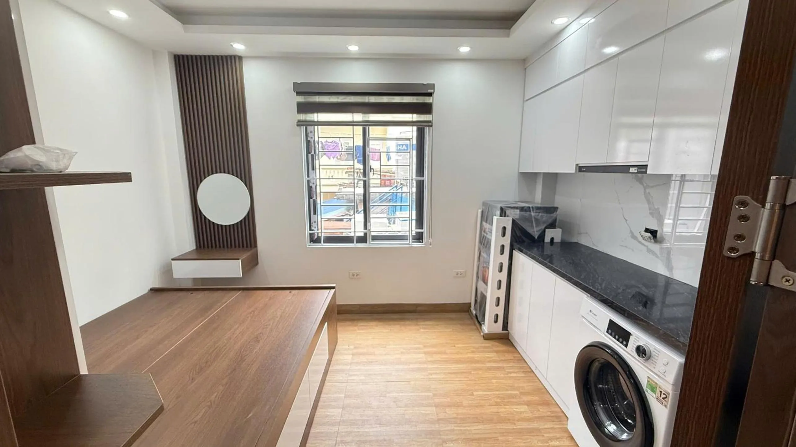 Era Apartment 491 De La Thanh