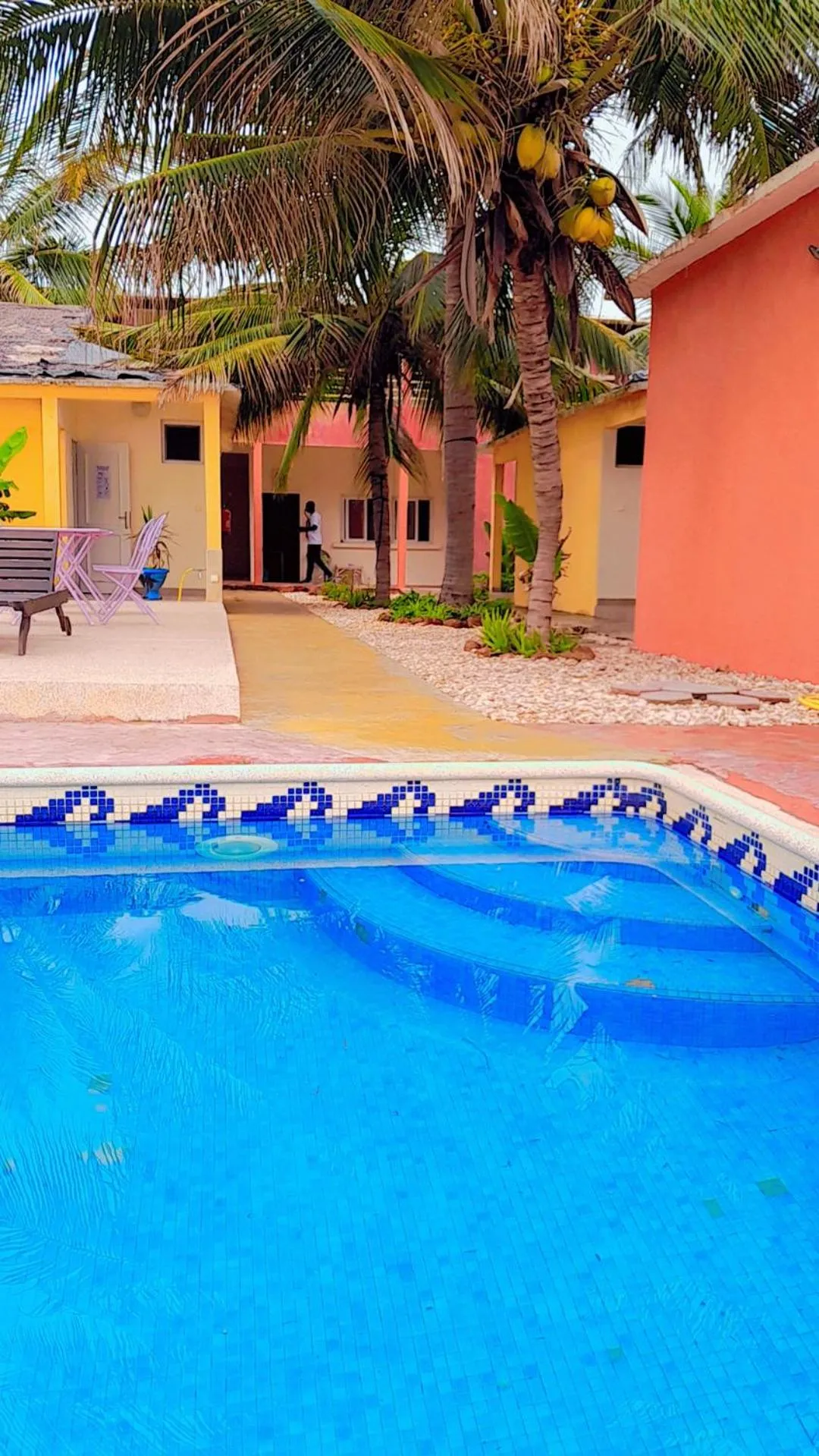 Auberge LE DJEMBE