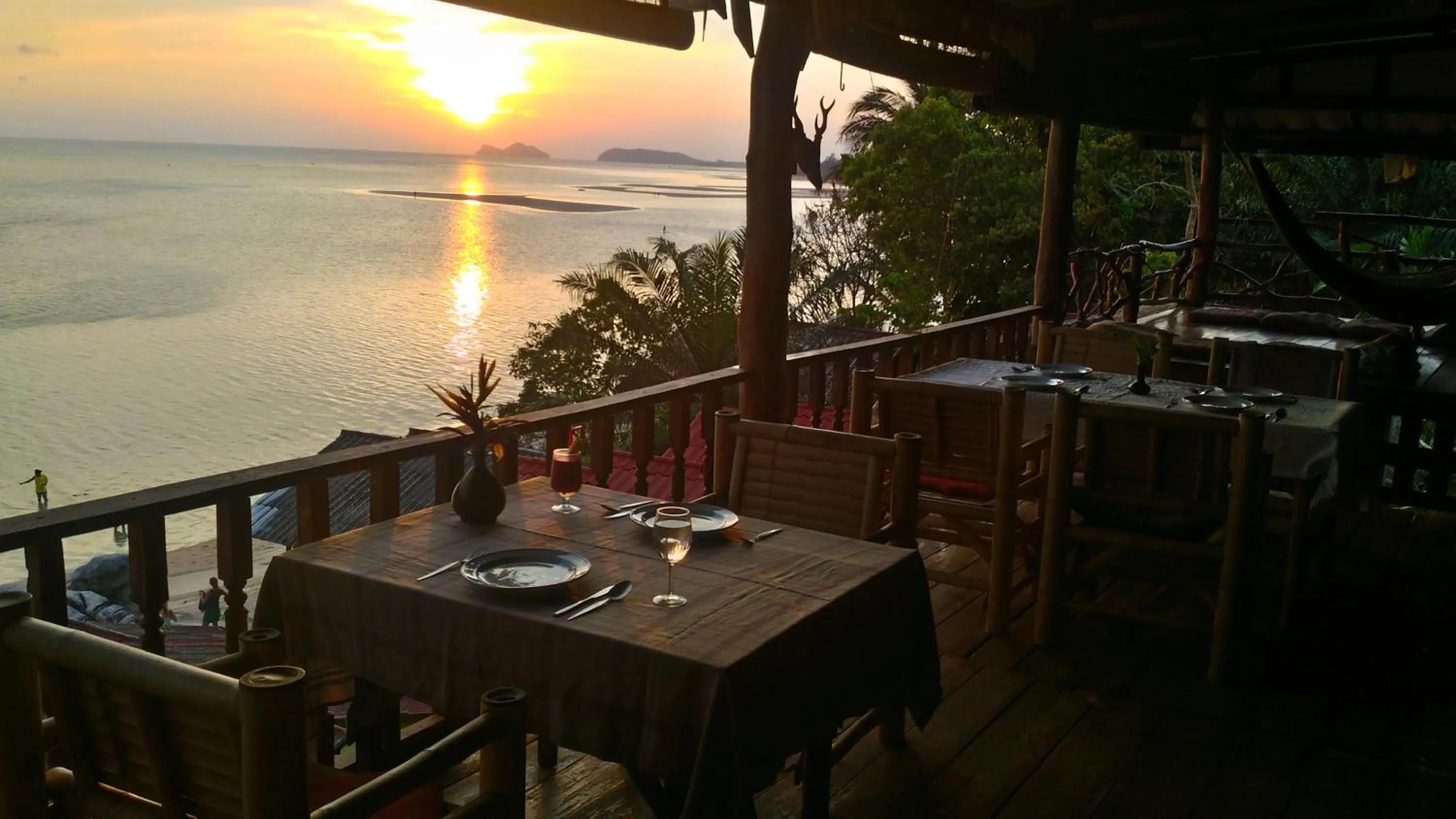 Sea view in Golden Beach Resort Koh Phangan