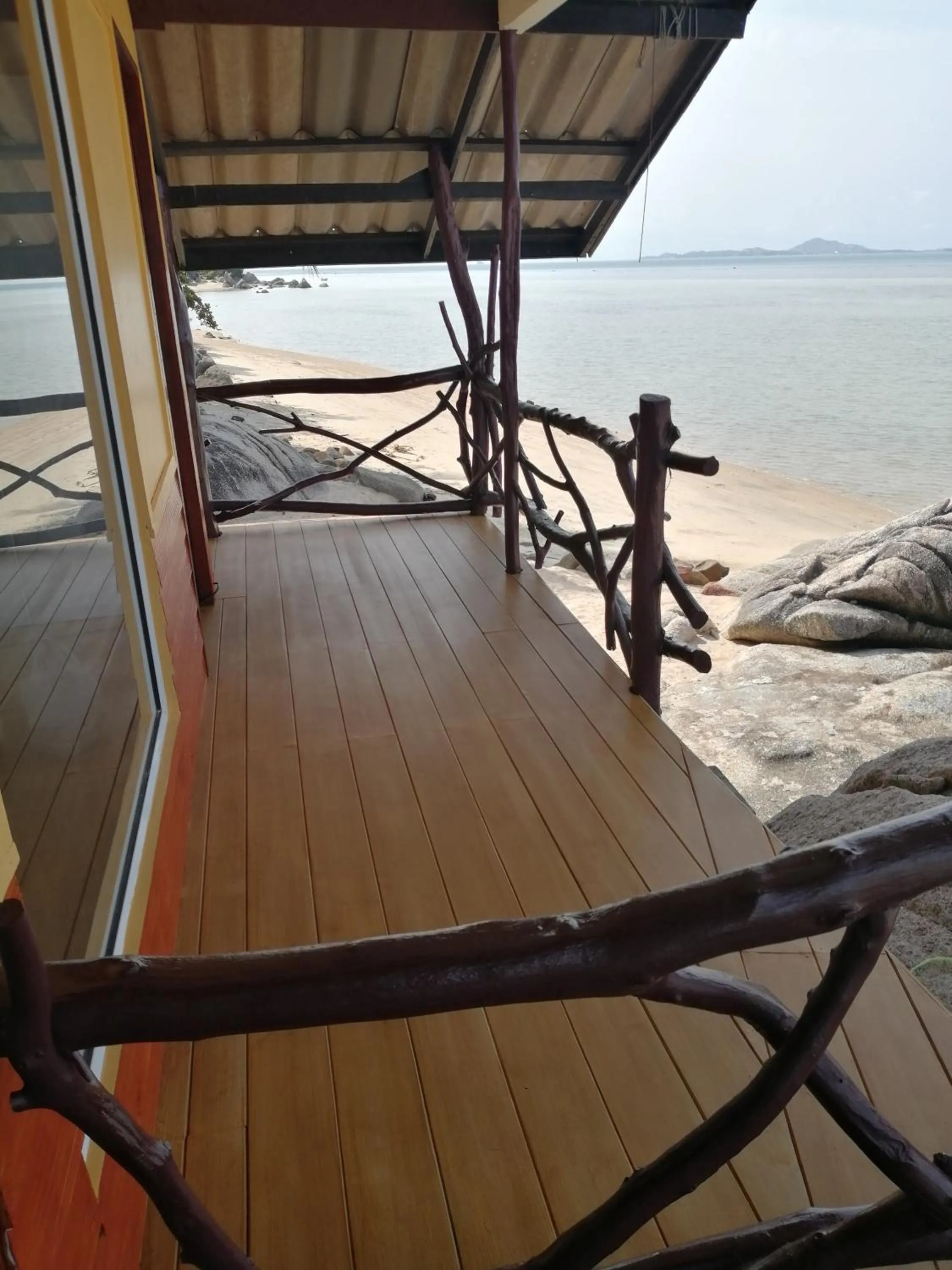 Balcony/Terrace in Golden Beach Resort Koh Phangan