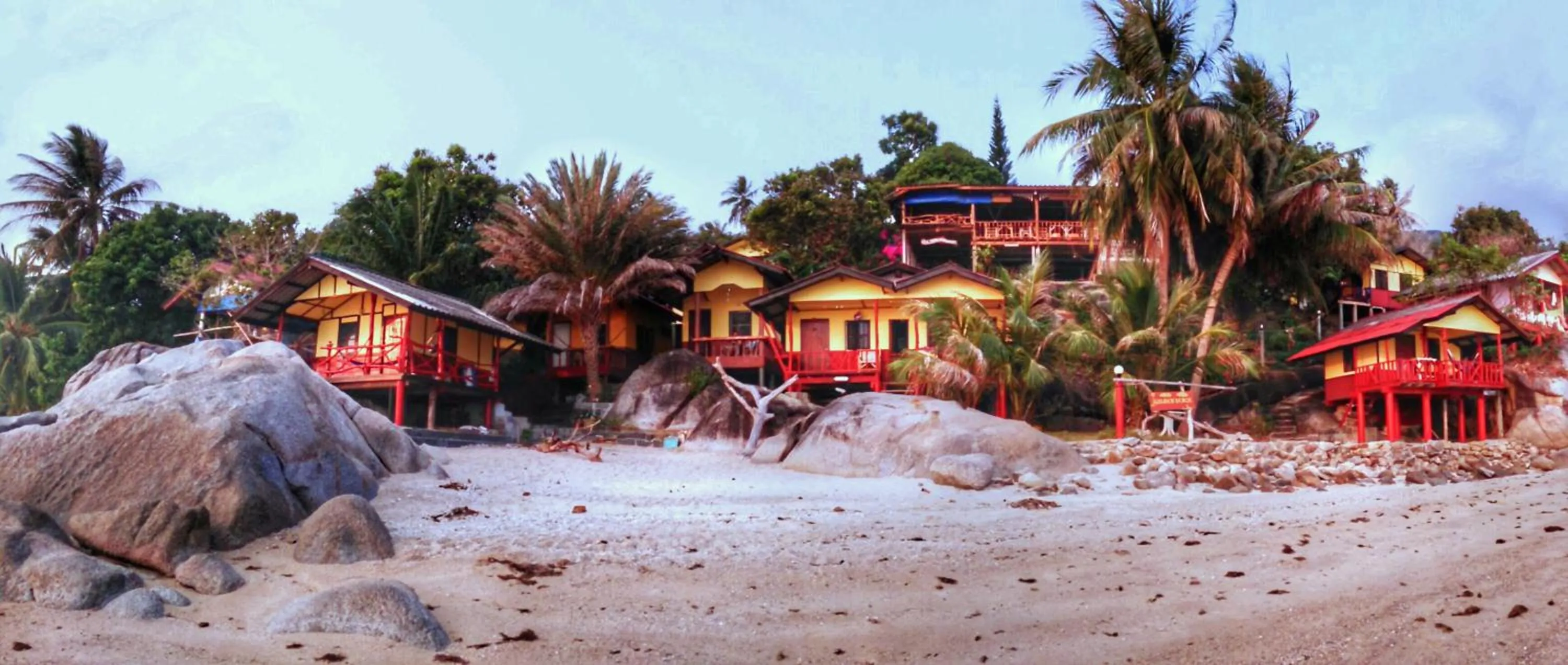 Sea view in Golden Beach Resort Koh Phangan