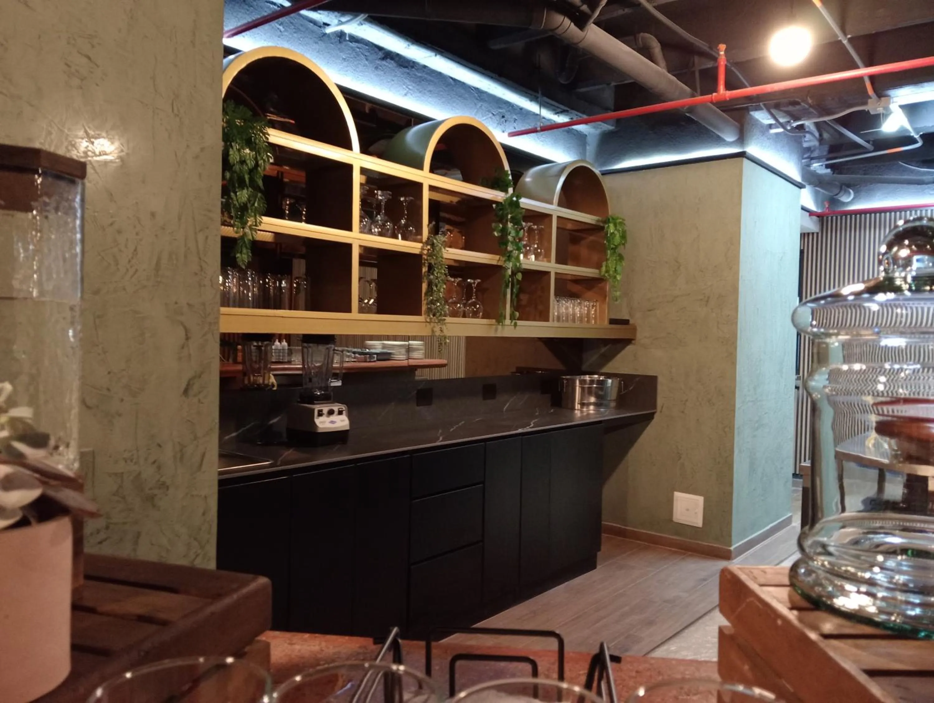 Restaurant/places to eat in Hotel Rulay Medellin