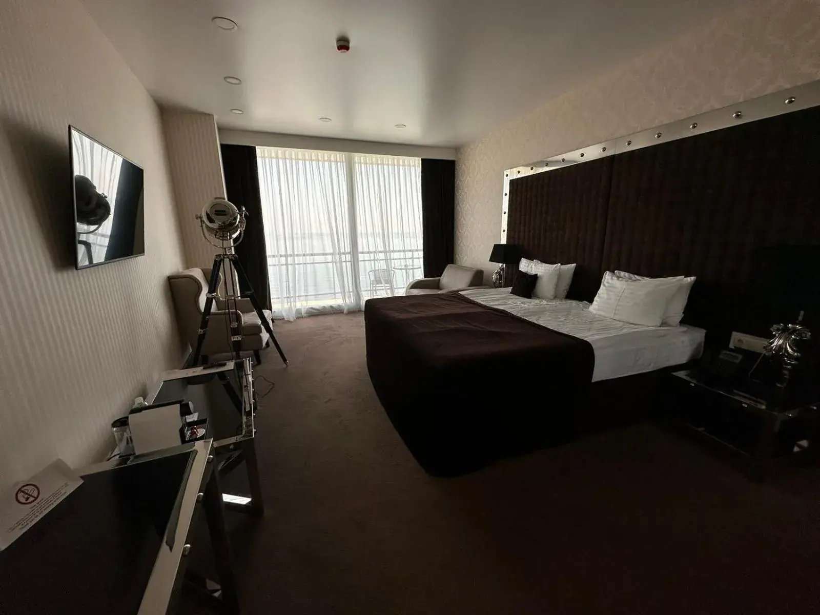 Deluxe Double or Twin Room with Balcony and Sea View in Maristella Marine Residence Deluxe Double or Twin Room with Balcony and Sea View in Maristella Marine Residence