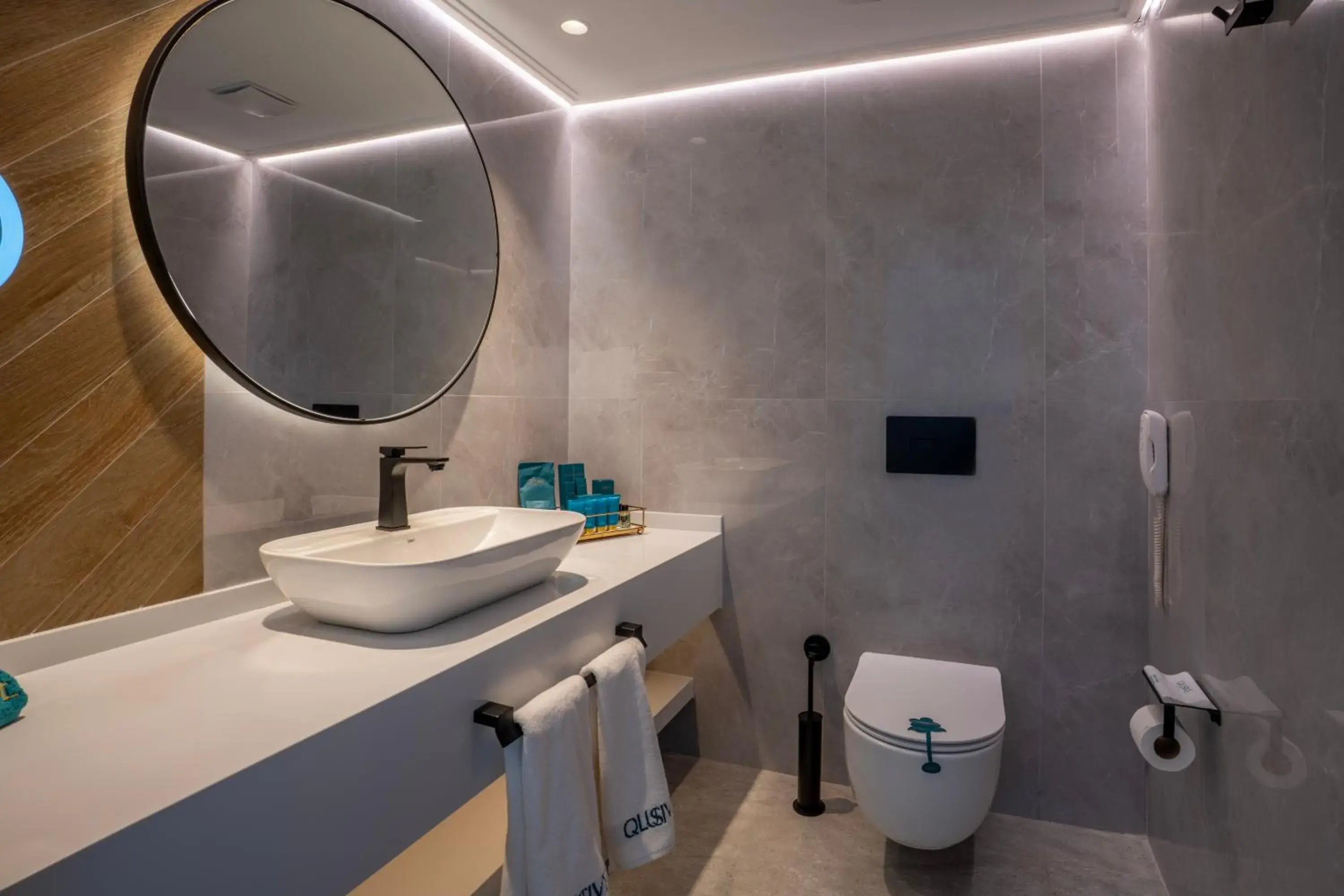 Double or Twin Room with Sea View in Qlusive Hotel Double or Twin Room with Sea View in Qlusive Hotel