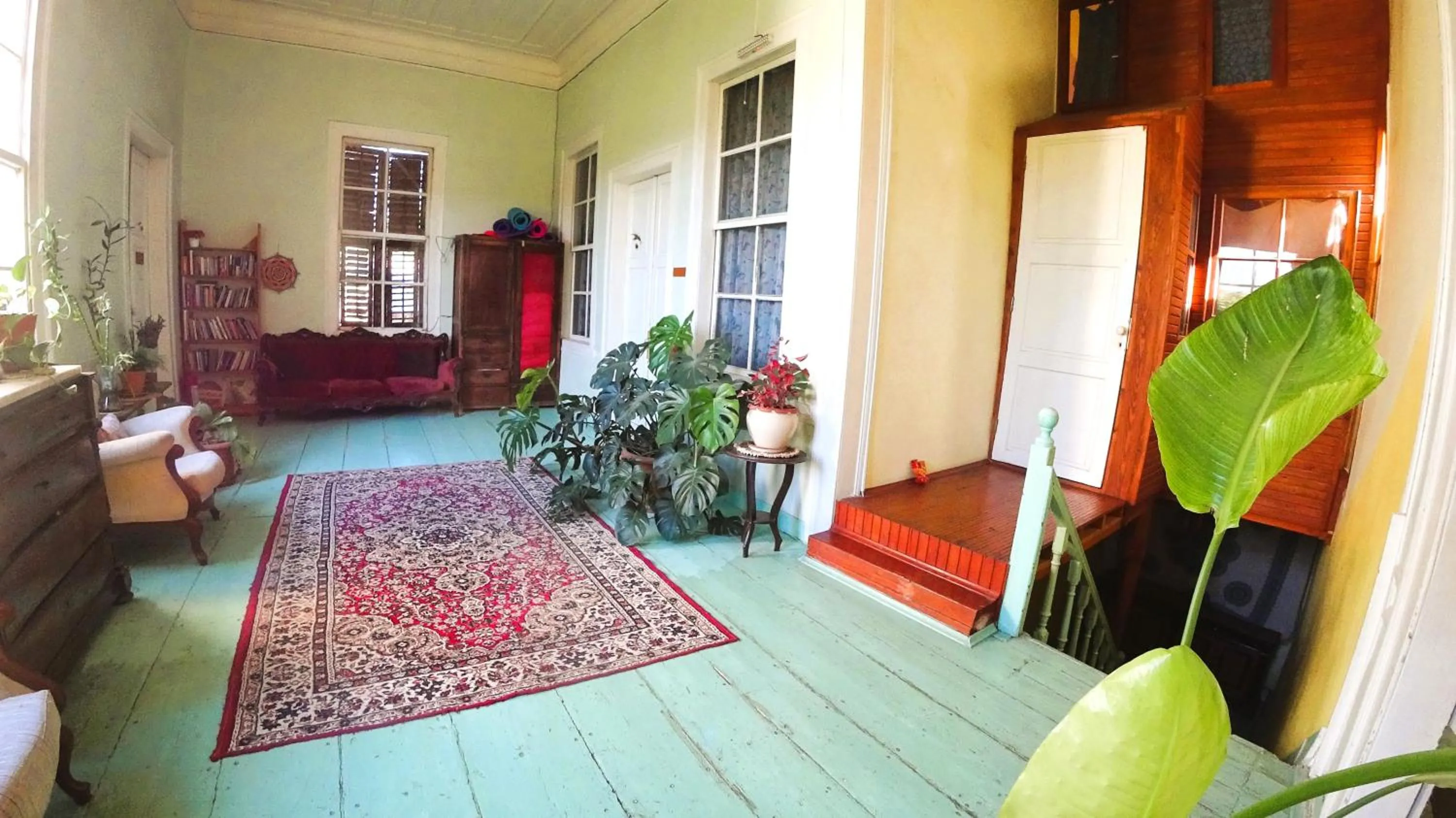 Lotus Garden Hostel Izmir