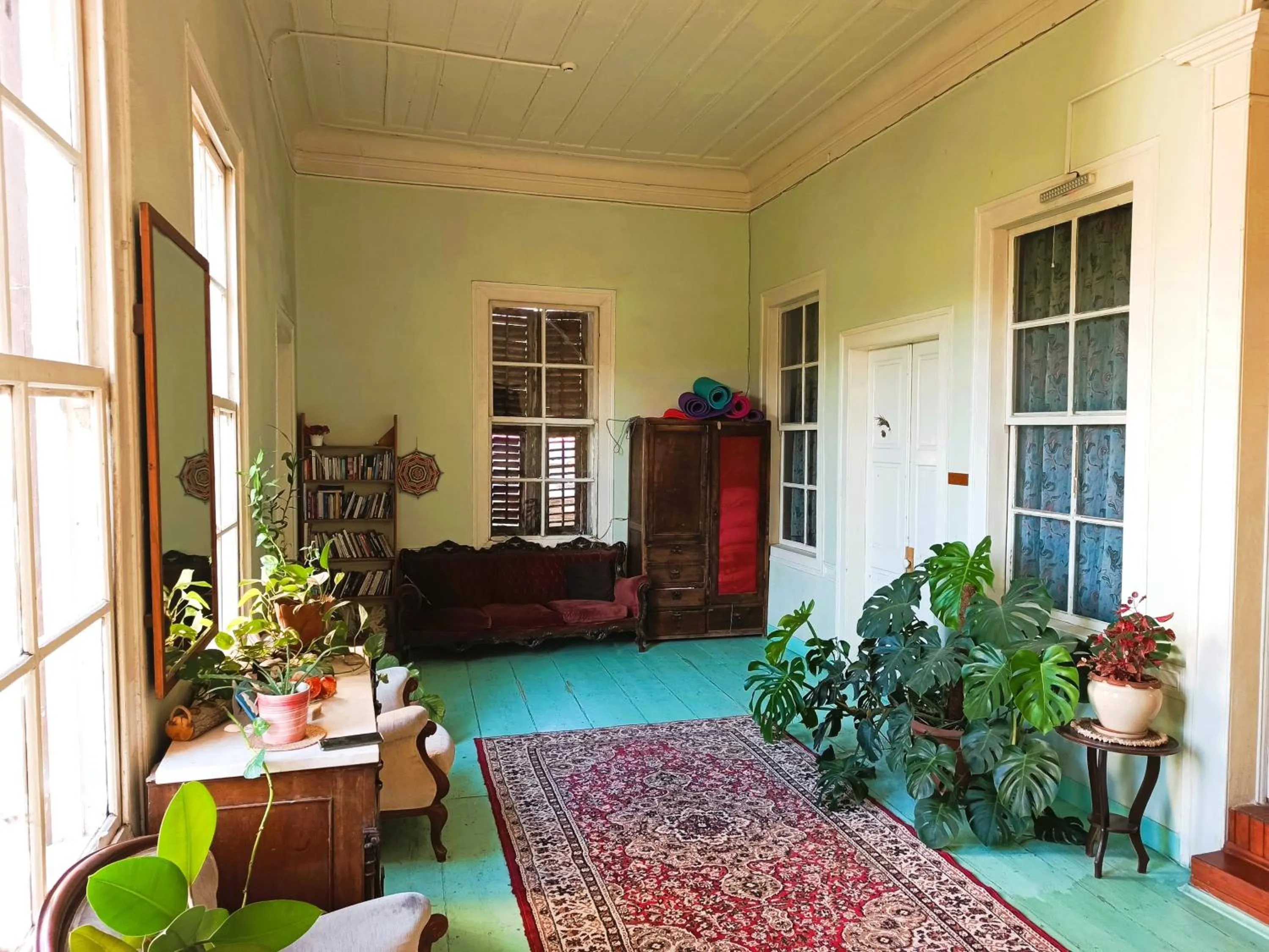 Lotus Garden Hostel Izmir